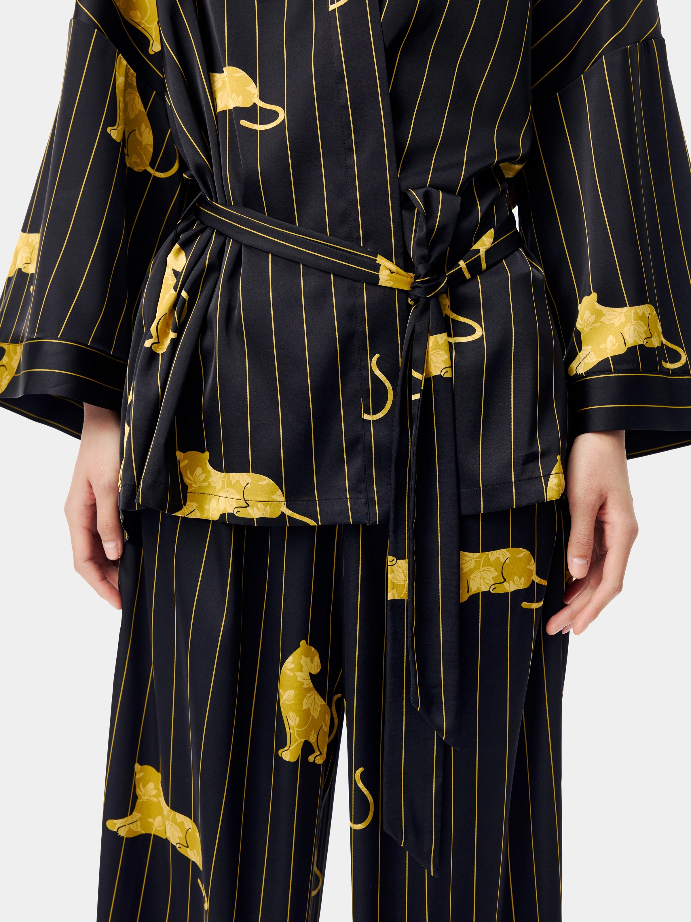 "Urban Jungle" Black Panther Satin Loungewear Set Robe & Pants – Dark Gold