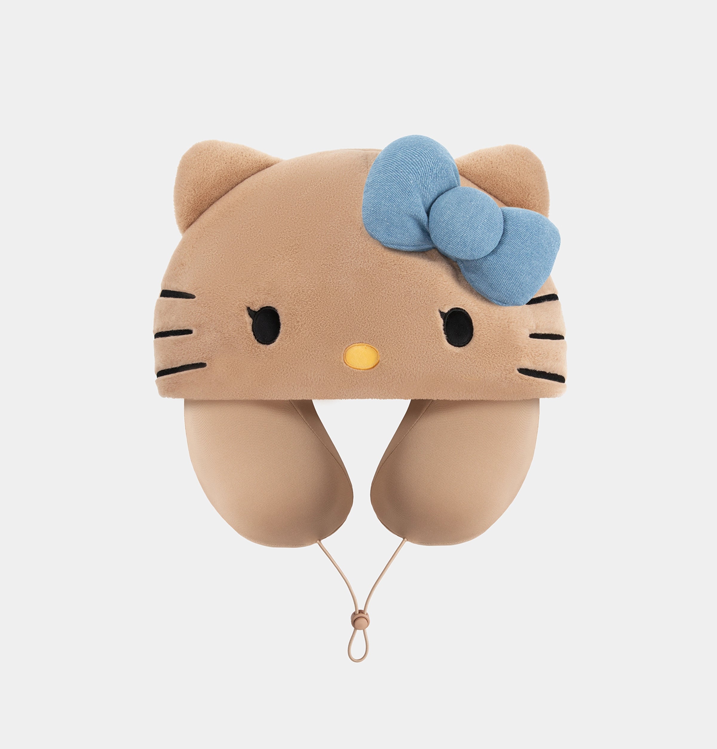 "Hello Kitty" Travel Nap Set On Vocation