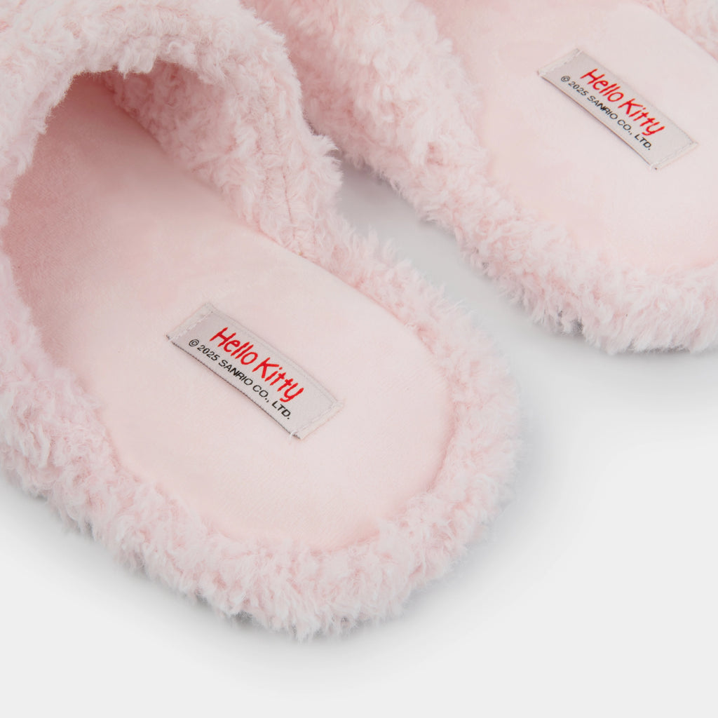 "Hello Kitty" Fluffy Slippers – Sakura Pink