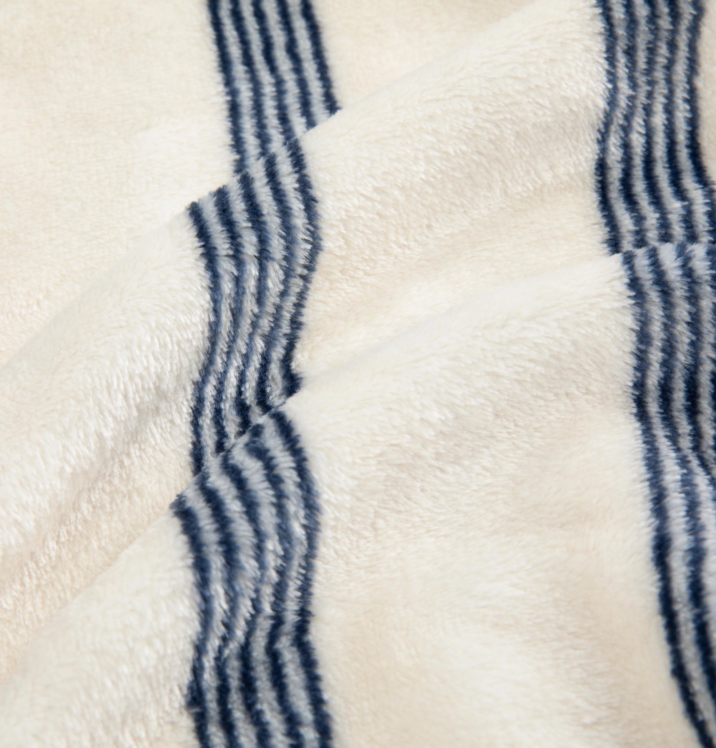 “Urban Jungle” Flannel Loungewear Set Beige Stripes