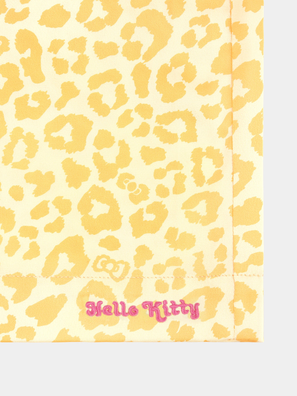 "Hello Kitty" Satin Loungewear Set Short Sleeve & Shorts – Sunbeam Leopard