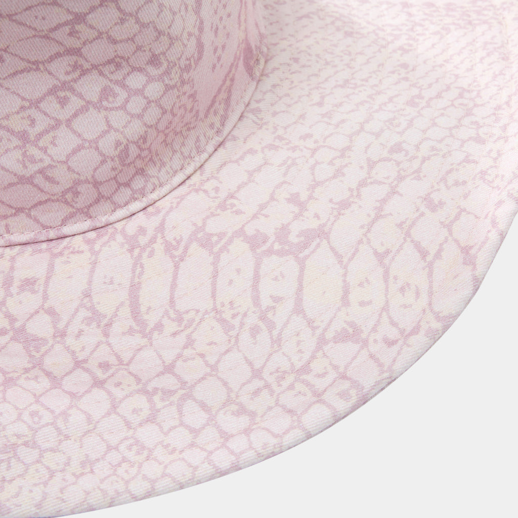 "Hello Kitty" Cowboy Cap – Pink Snake Print