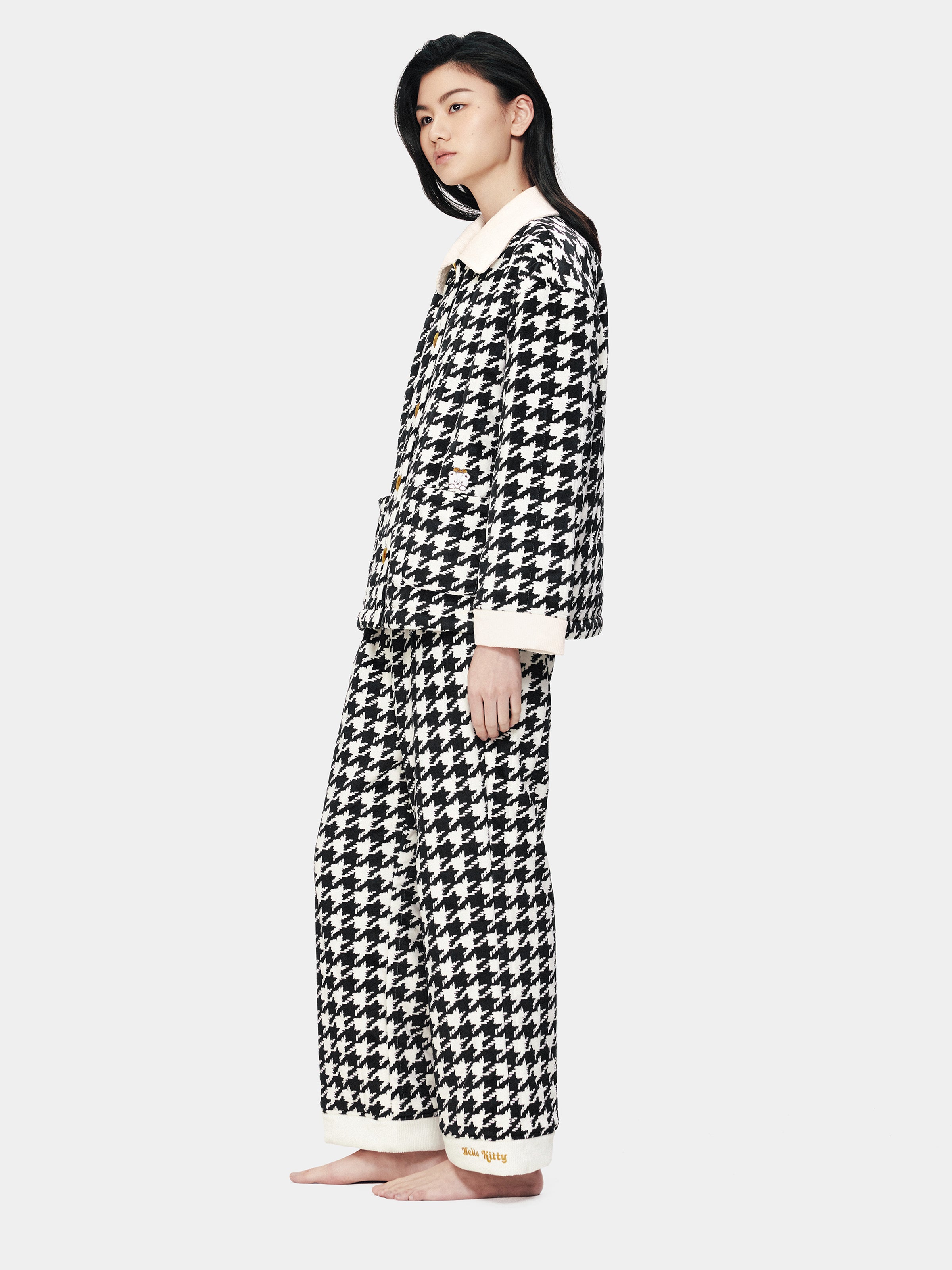 "Hello Kitty" Fleece Quilted Loungewear Set Houndstooth
