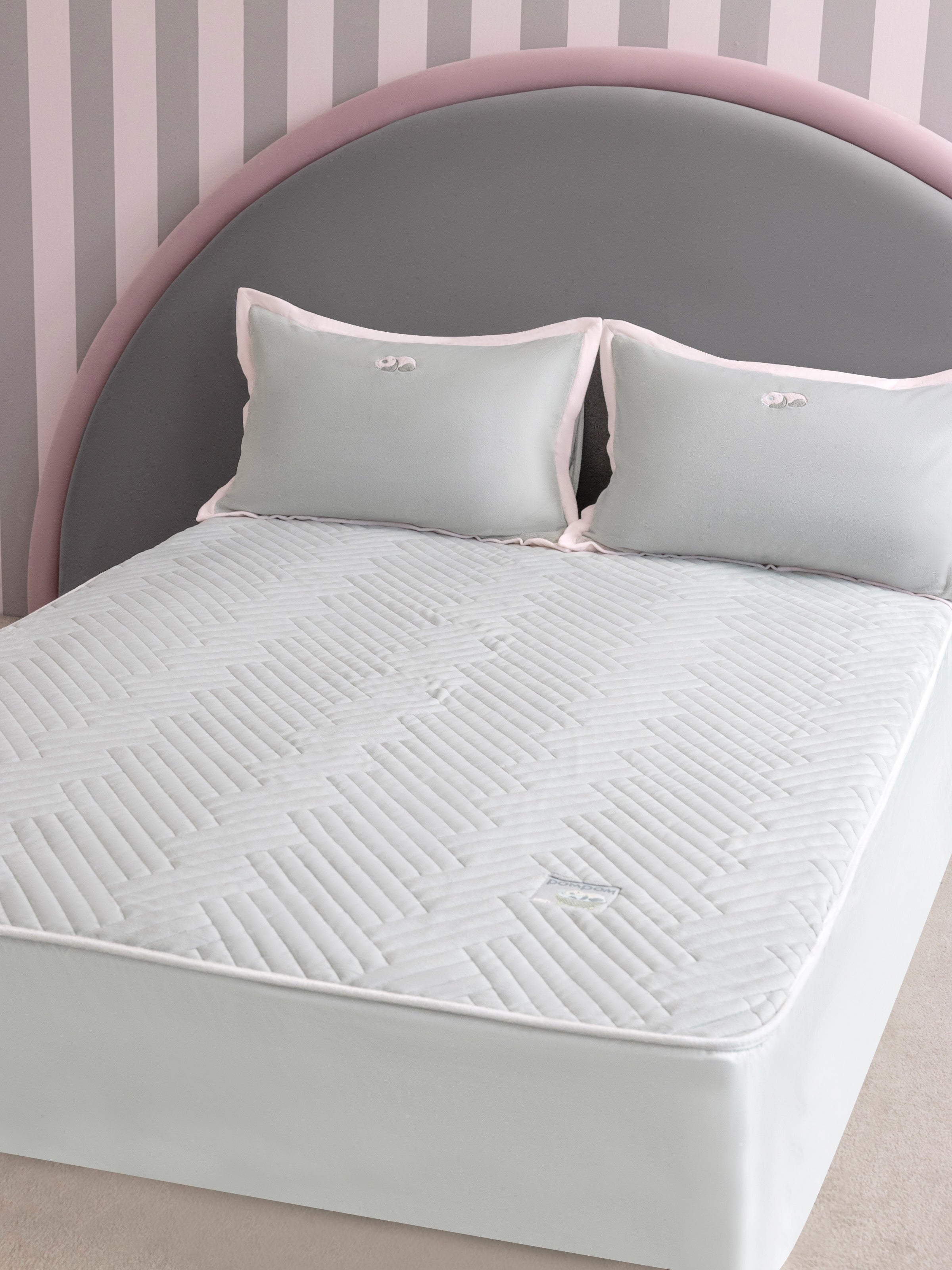"Panda PomPom" Micro Flannel Mattress Protector Set