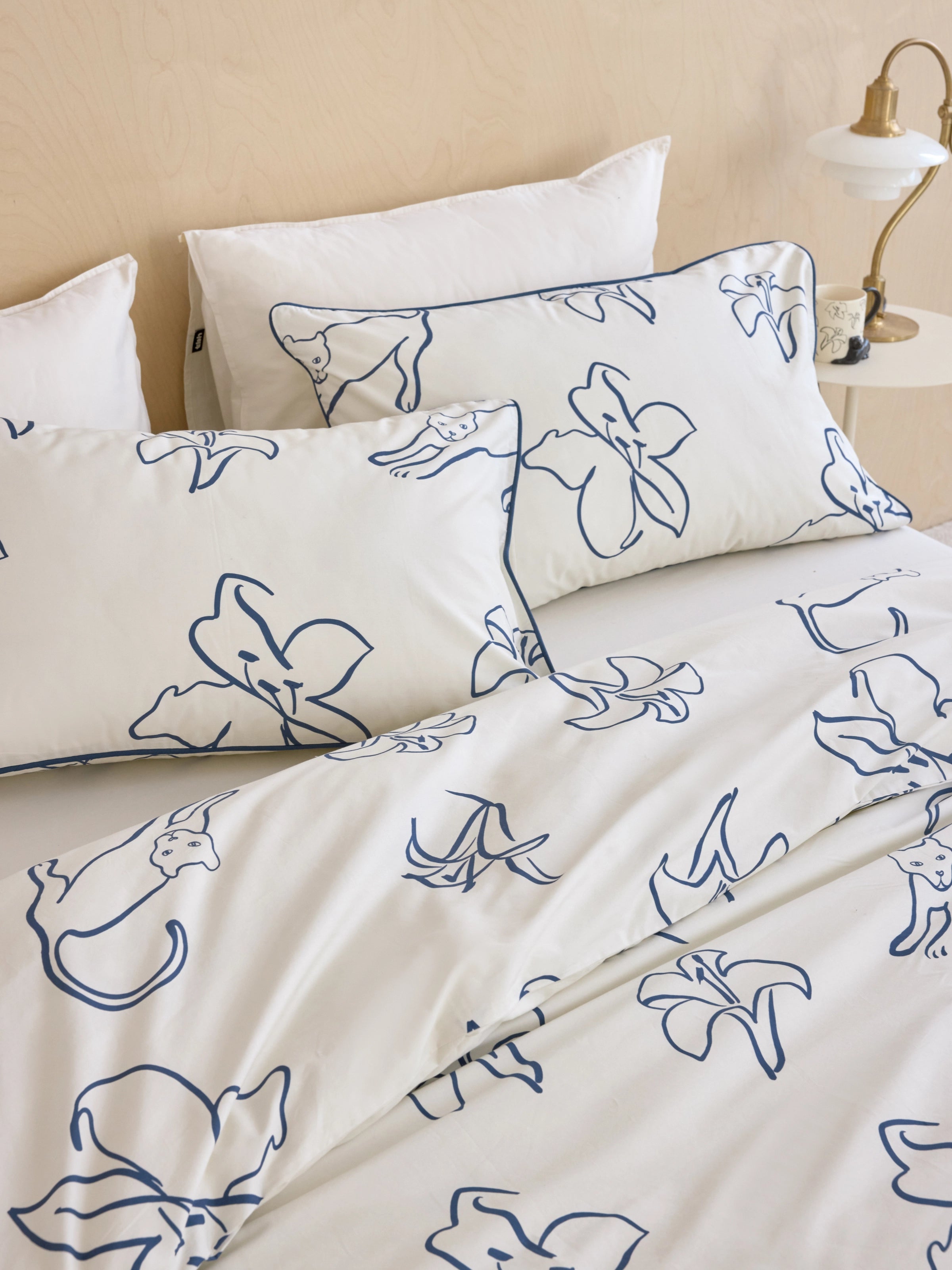 "Urban Jungle" Black Panther Cotton Twill Bedding Set – Black Panther & Lily