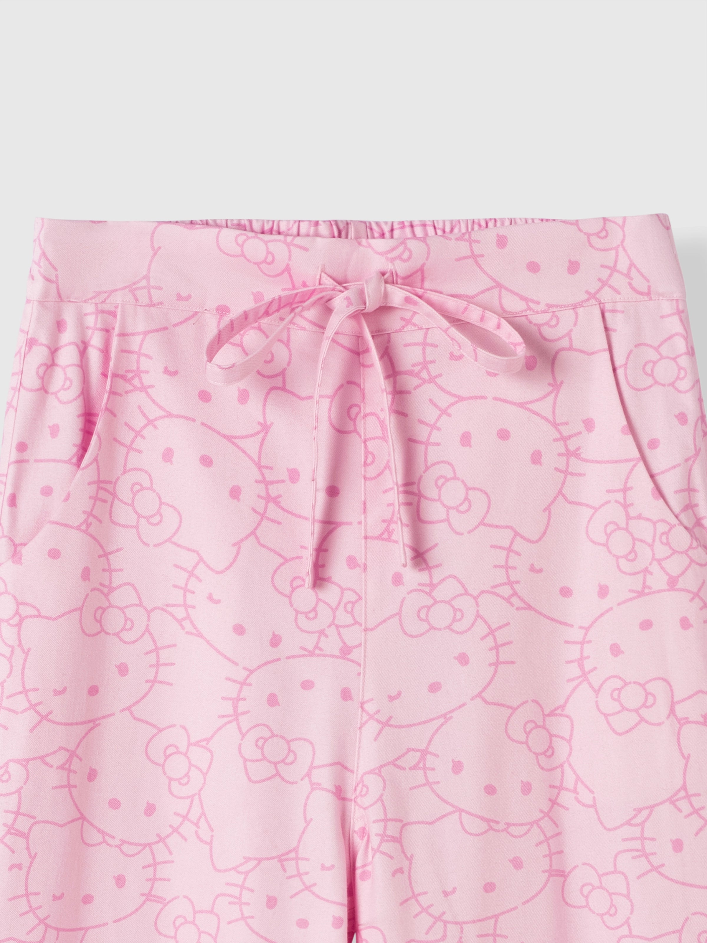 "Hello Kitty" Cotton Flannel Loungewear Set – Hello Kitty Pattern