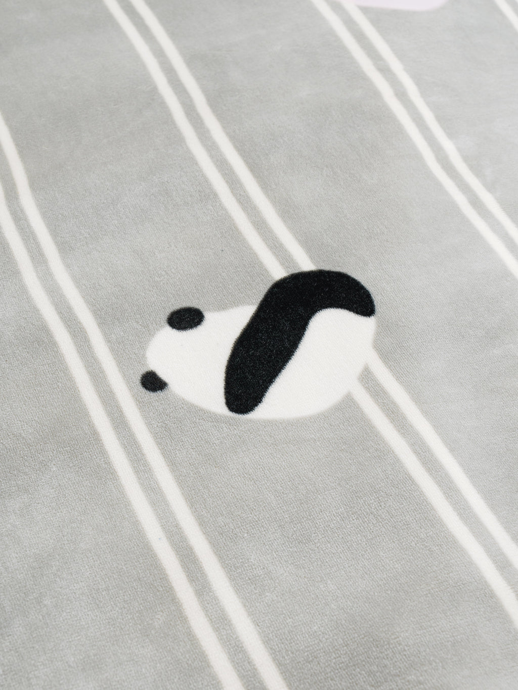 "panda pompom" "Hug Hug" Flannel Bedding Set – Grey