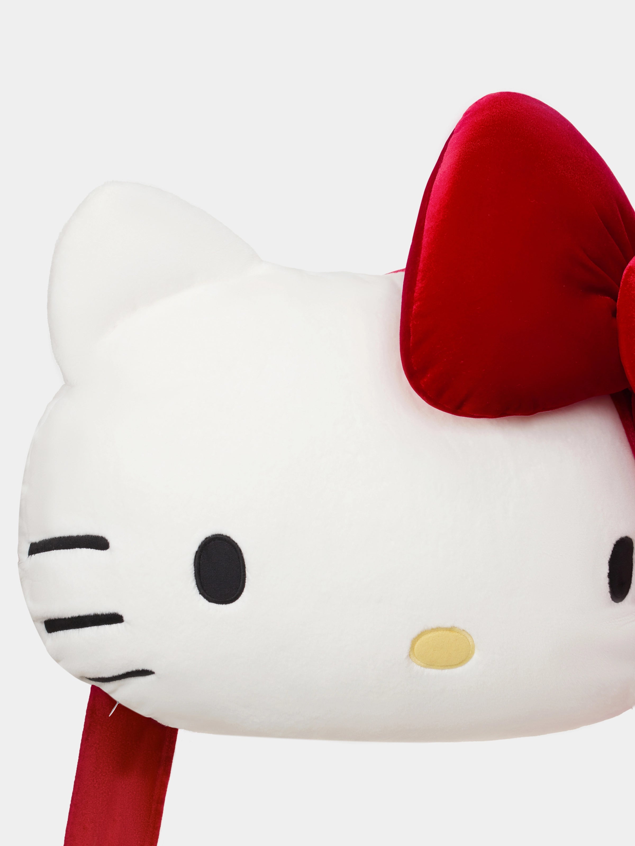 "Hello Kitty" Cushion & Flannel Throw sets Bow Tie