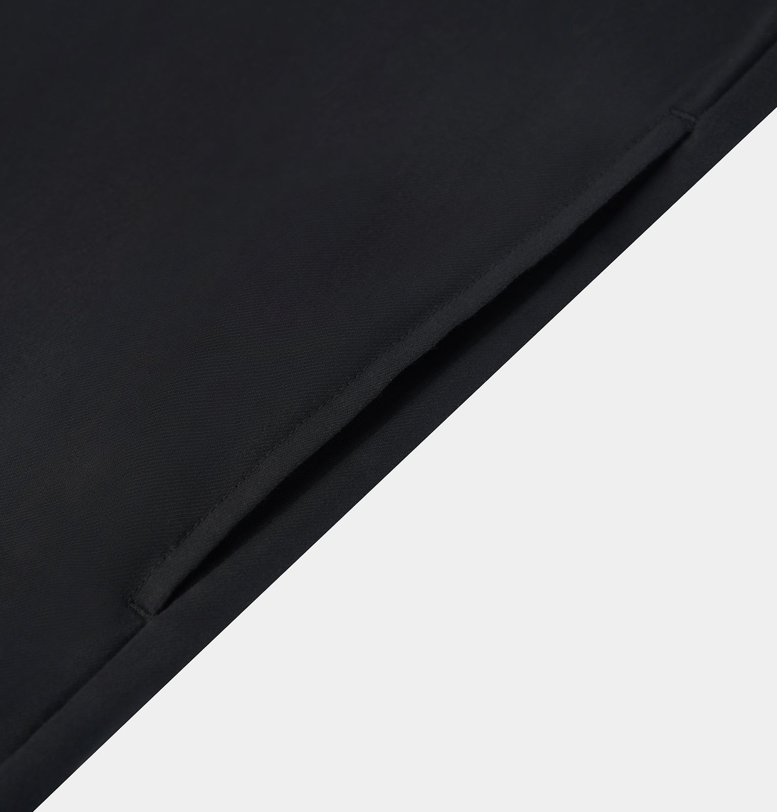 "Panda PomPom" Tencel Cotton Blend Crew Neck Short Sleeve Nightgown Black