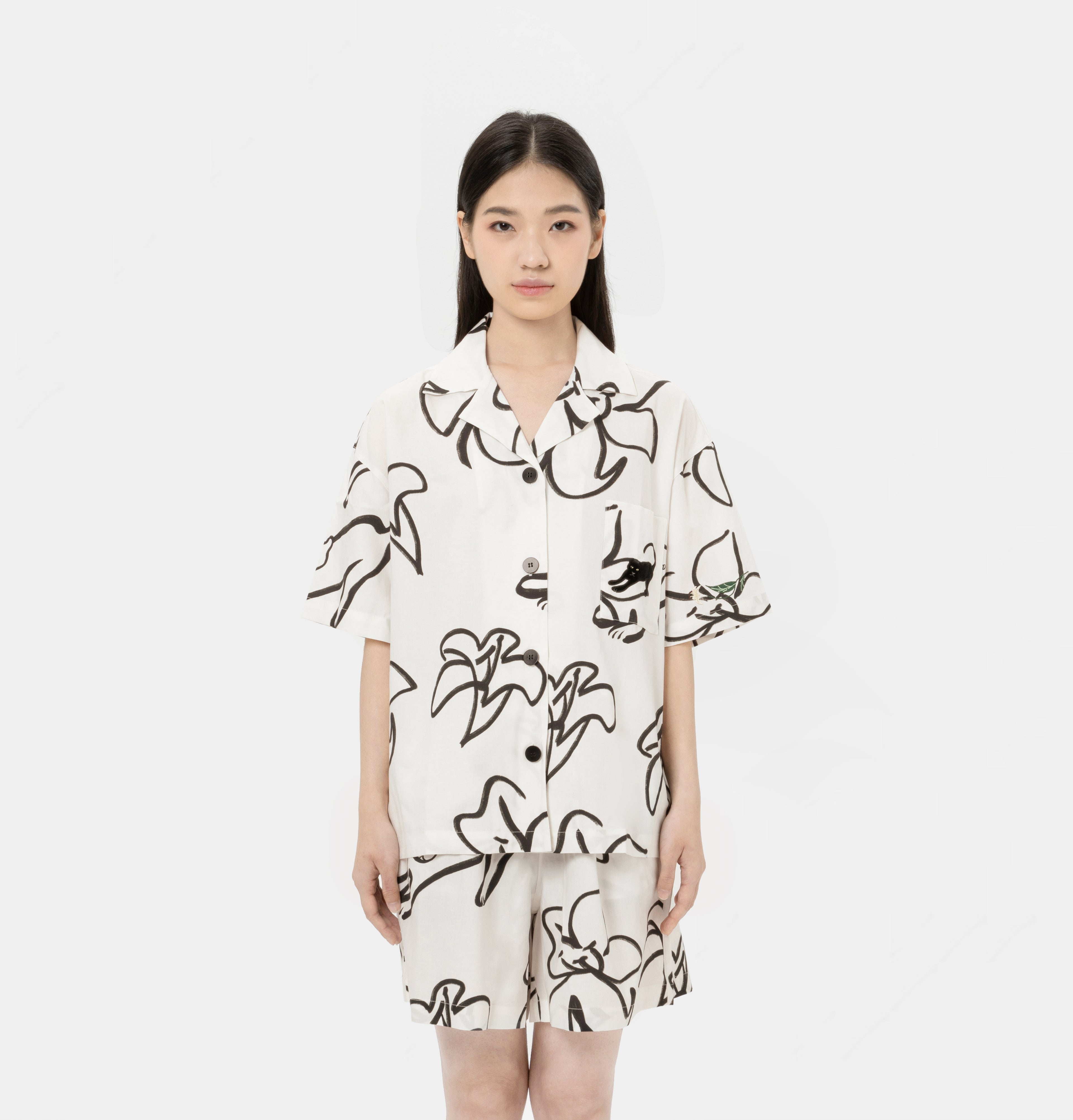 “Urban Jungle” Tencel Cotton Blend Short Sleeve Loungewear Set Black Panther and Lily