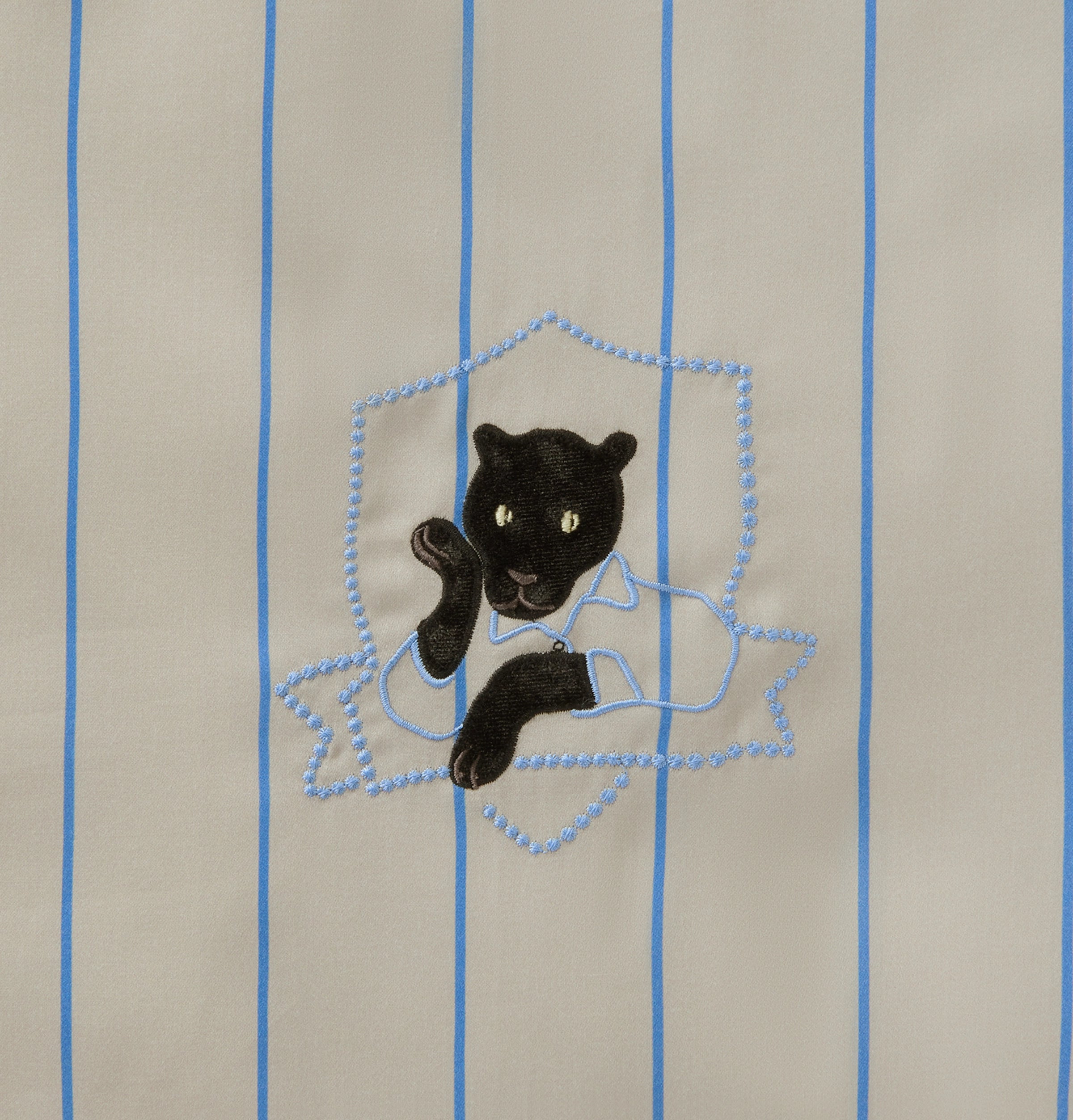 "Urban Jungle" Black Panther Tencel Bedding Set