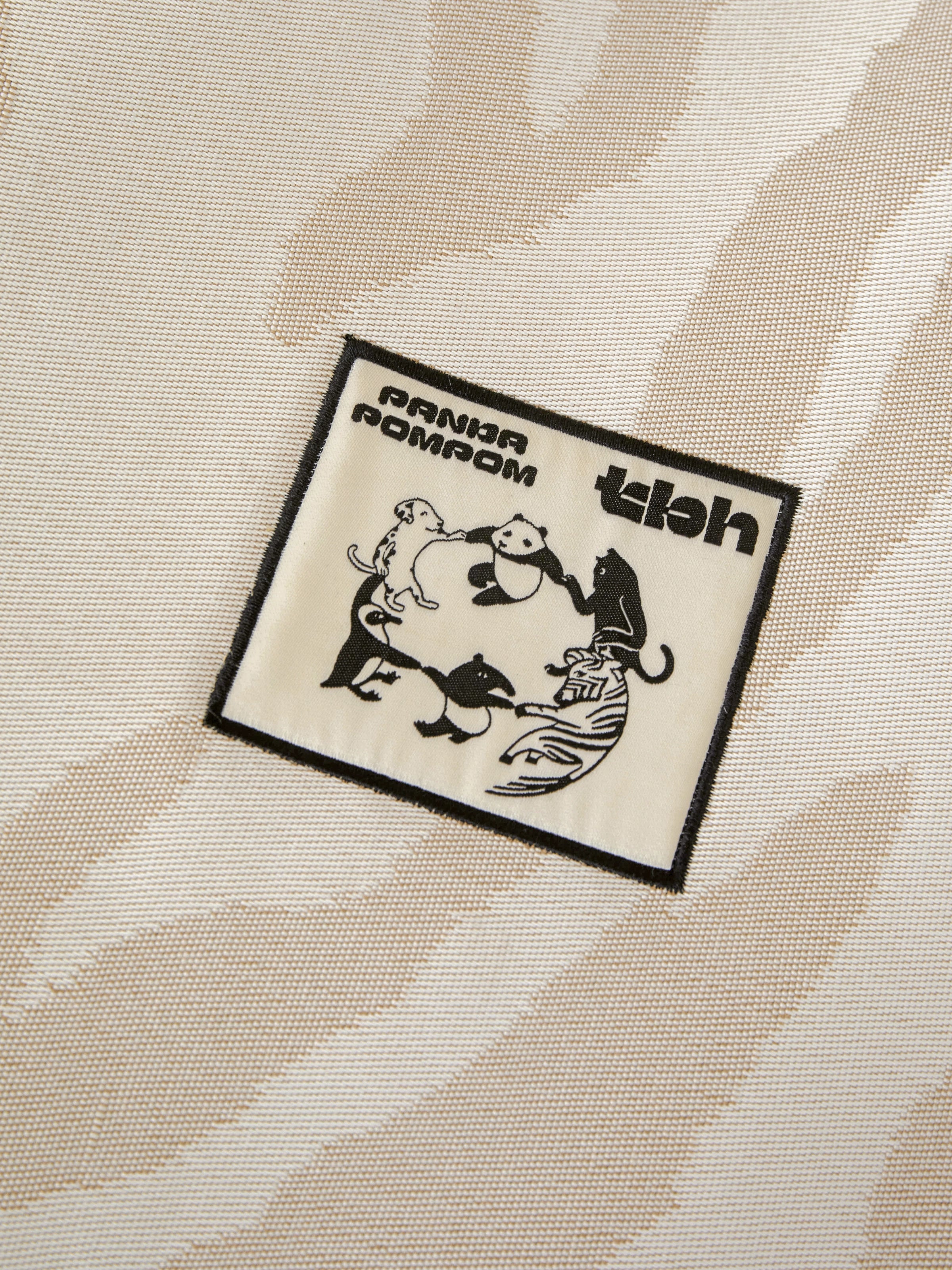 "Panda PomPom" Cooling Mat Set – Zebra Patterned
