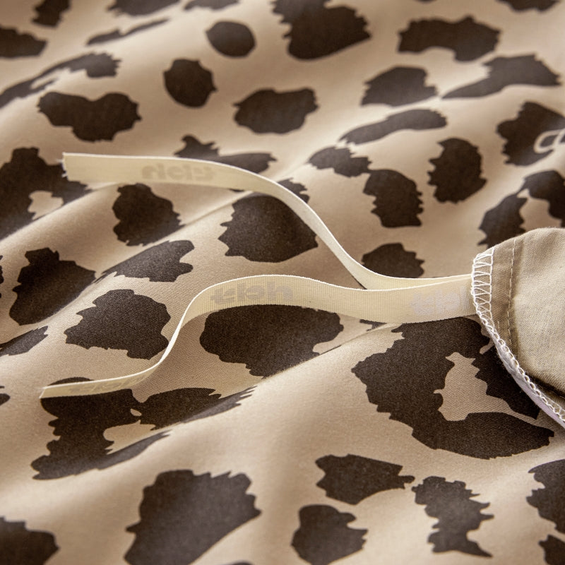 "Hello Kitty" Cotton Sateen Bedding Set – Leopard