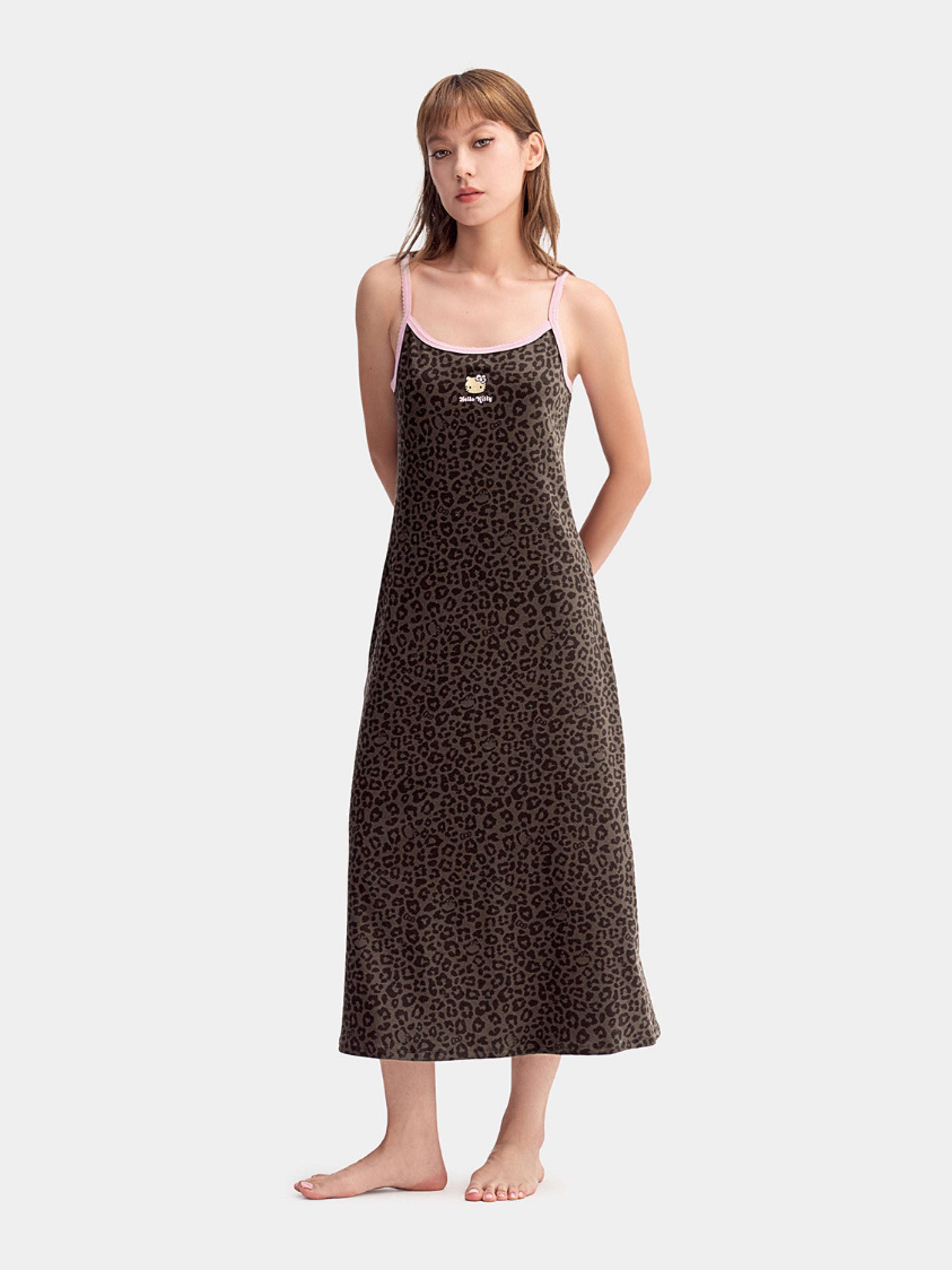 "Hello Kitty" Jersey Rib Jacquard Spaghetti Strap Nightgown – Choco