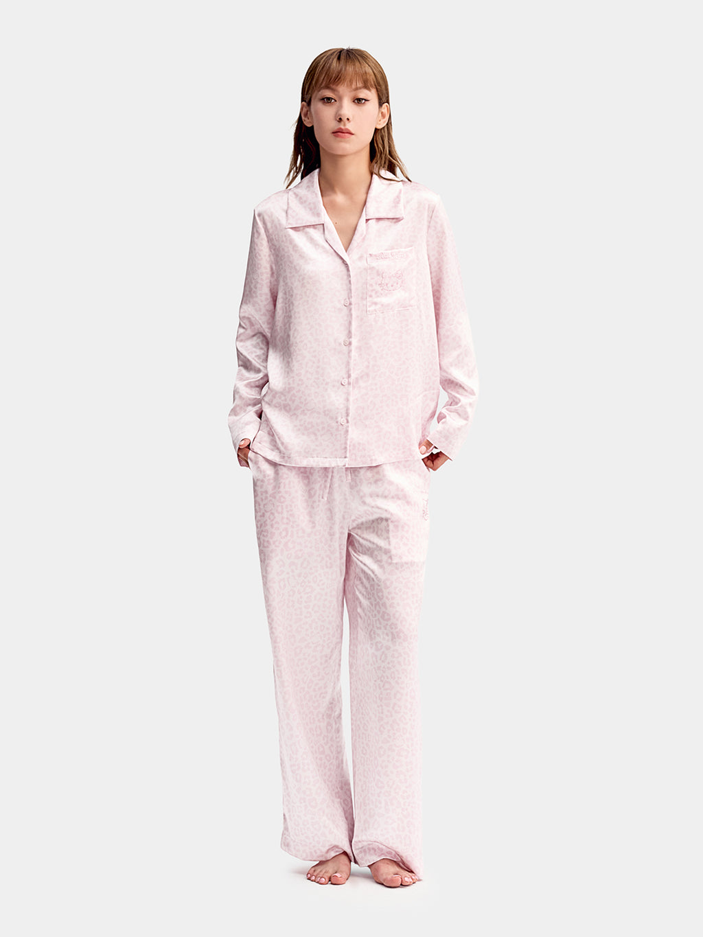 "Hello Kitty" Premium Heavy Mulberry Silk Loungewear Set – Pink Leopard