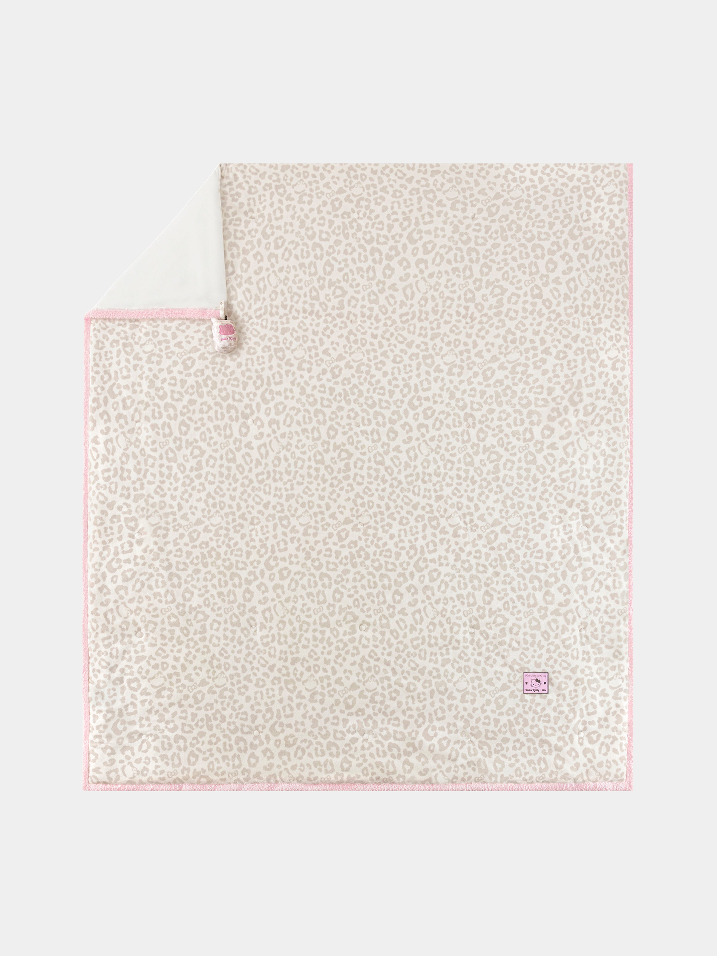 "Hello Kitty" Micro Flannel Comforter – White Cream Leopard