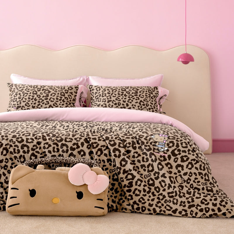 "Hello Kitty" Cotton Sateen Bedding Set – Leopard
