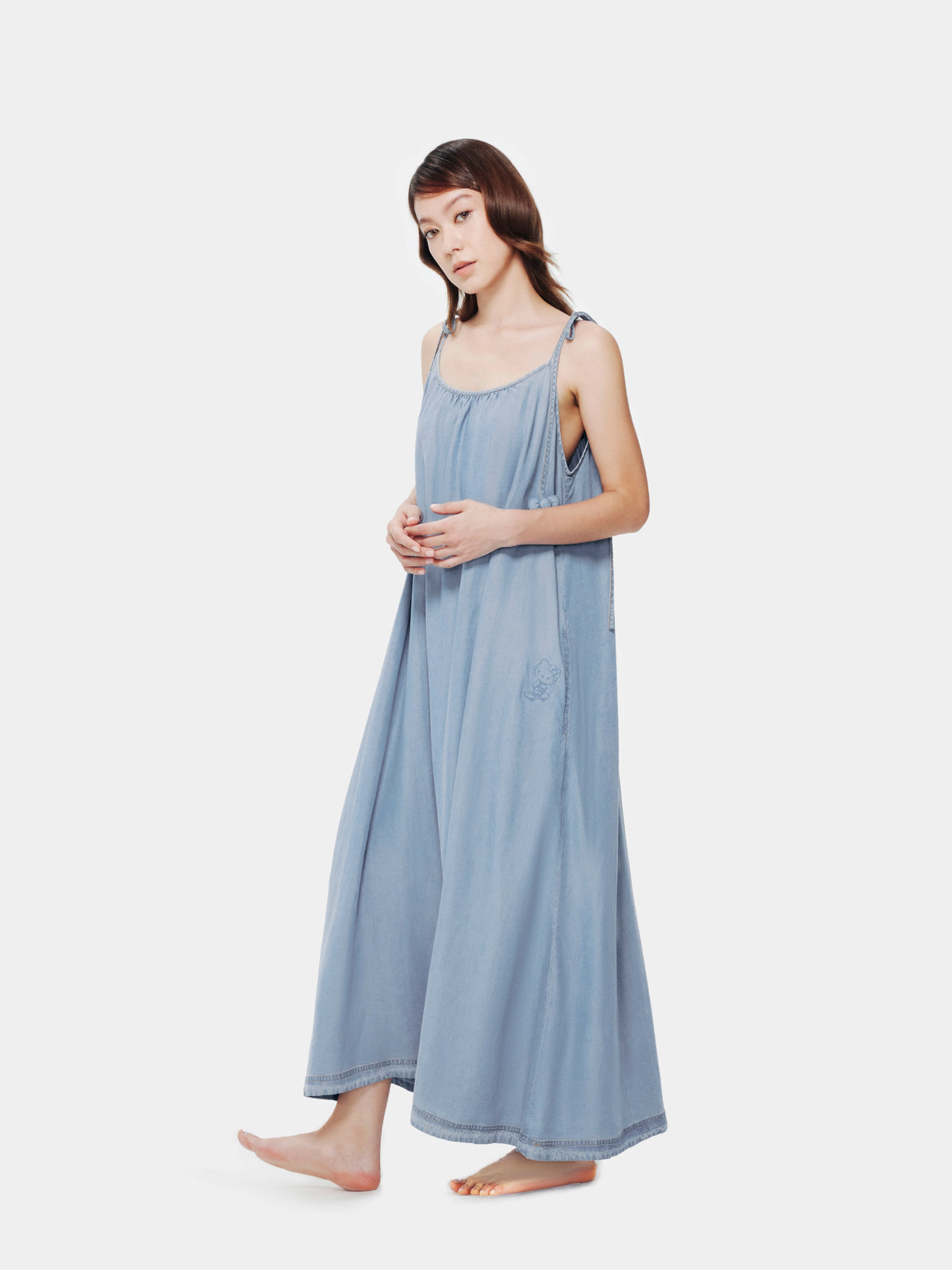"Hello Kitty" Tencel Loungewear Nightgown – Light Wash