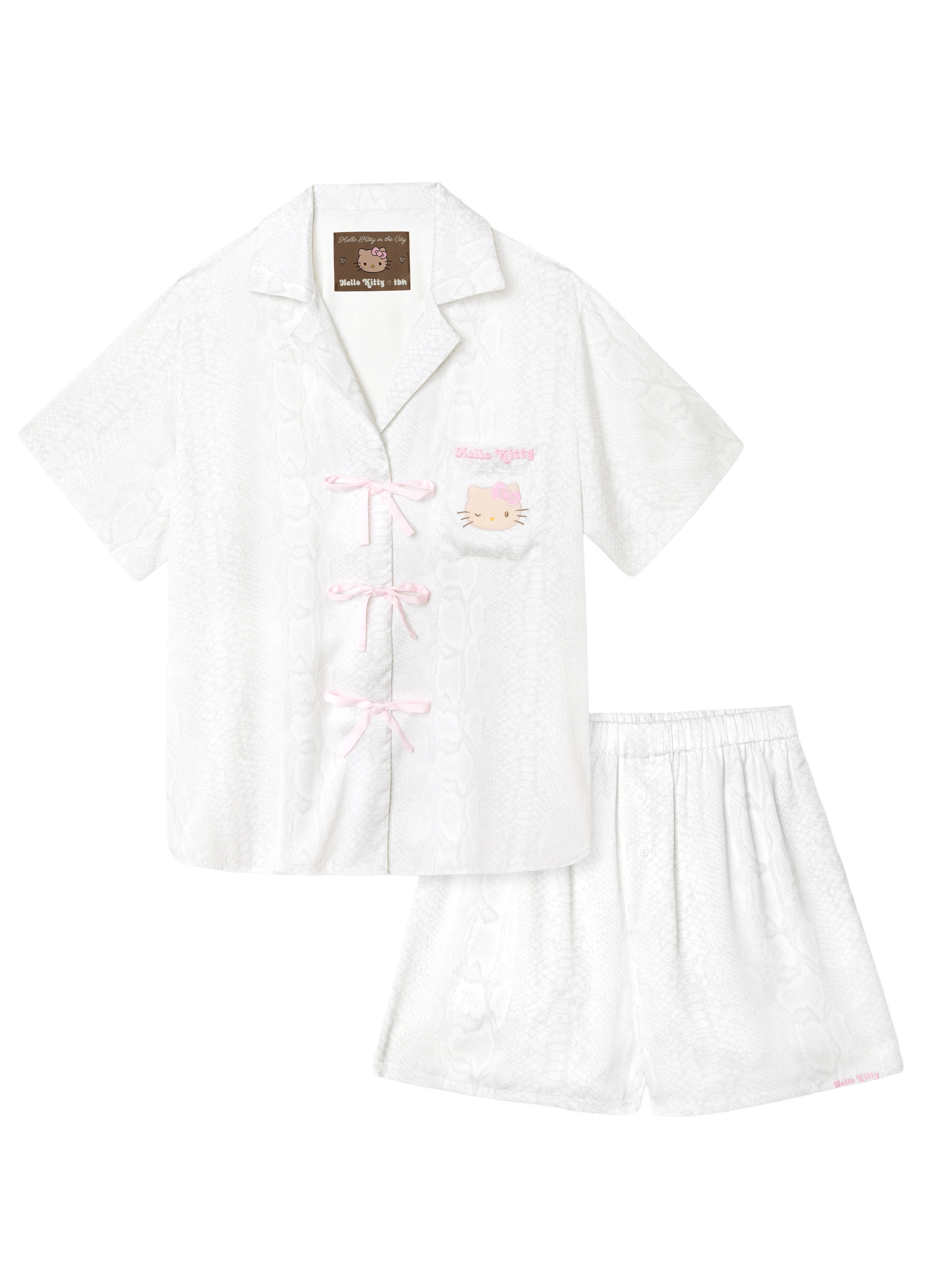 "Hello Kitty" Satin Short Sleeve Loungewear Set Snake Print