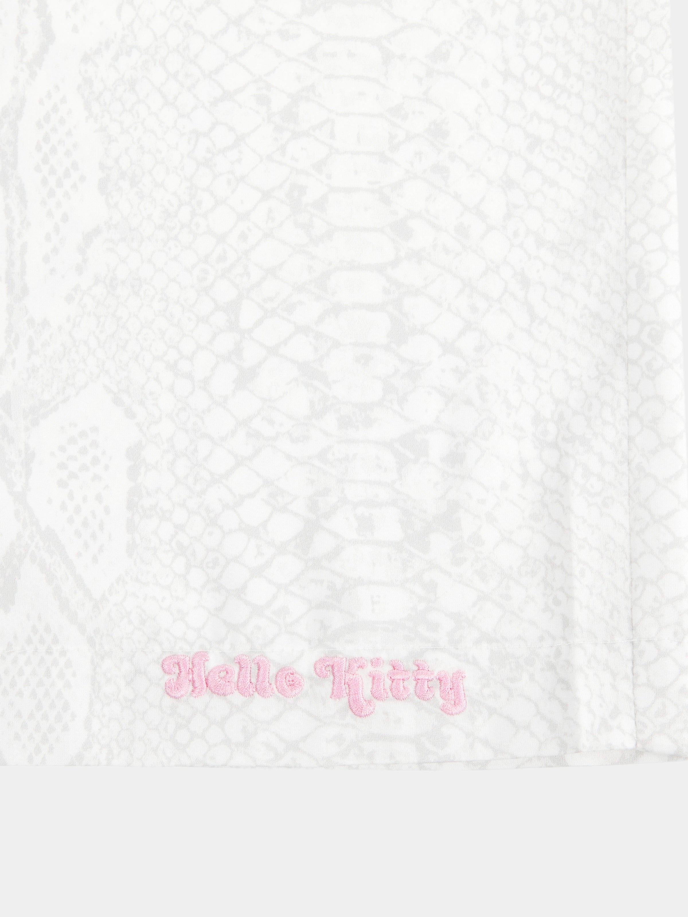 "Hello Kitty" Satin Short Sleeve Loungewear Set – Snake Print