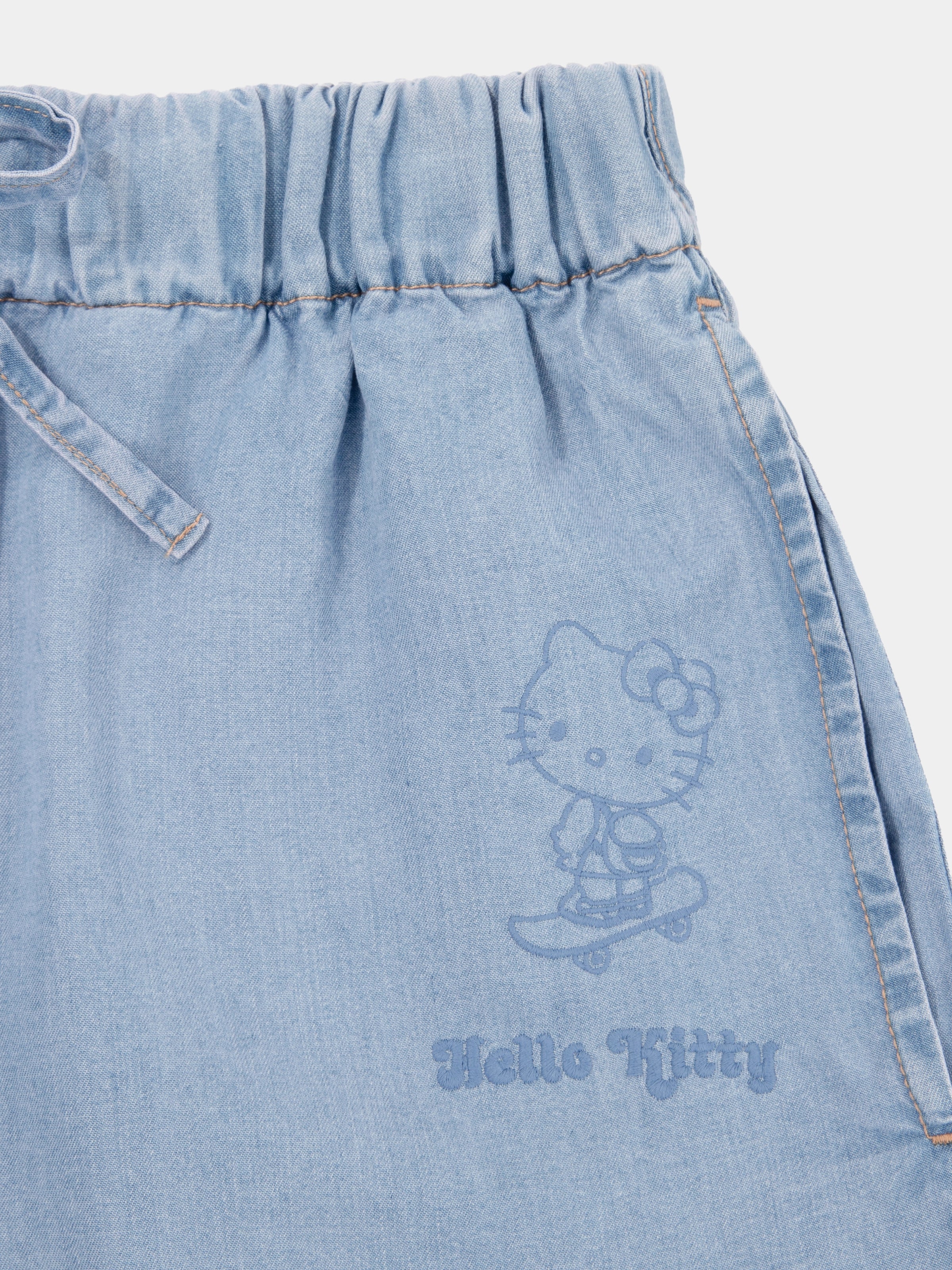 "Hello Kitty" Tencel Loungewear Pants – Light Wash