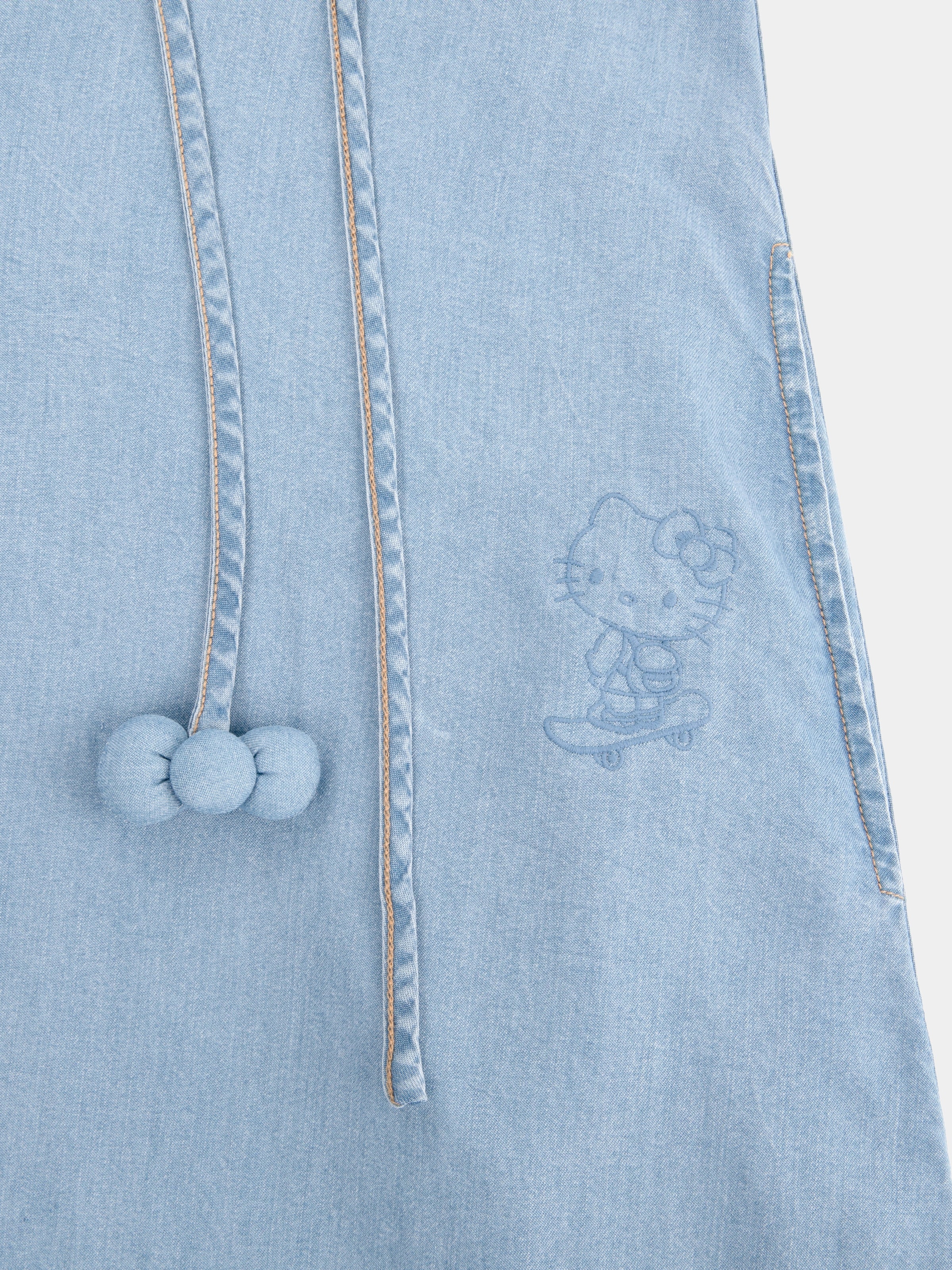 "Hello Kitty" Tencel Loungewear Nightgown – Light Wash