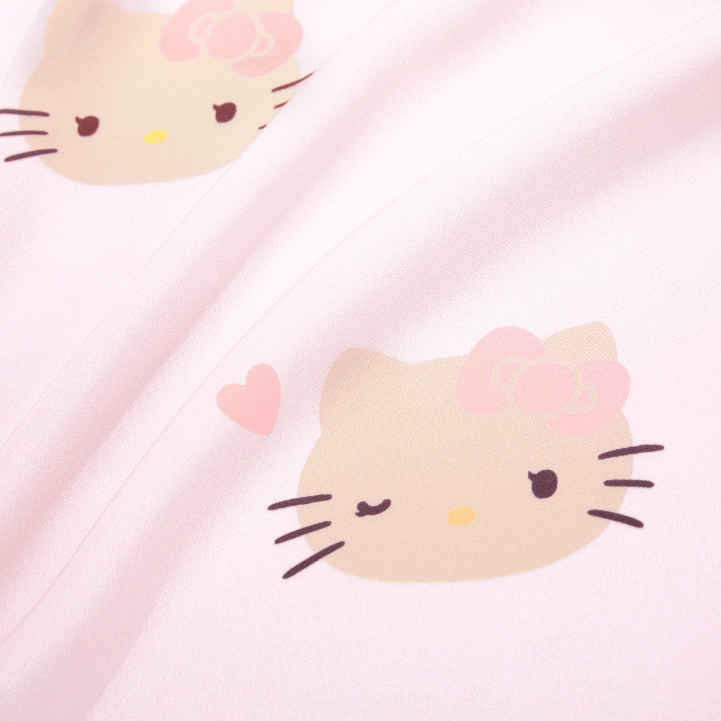 "Hello Kitty" Satin Short Sleeve Loungewear Set – Y2k Pink