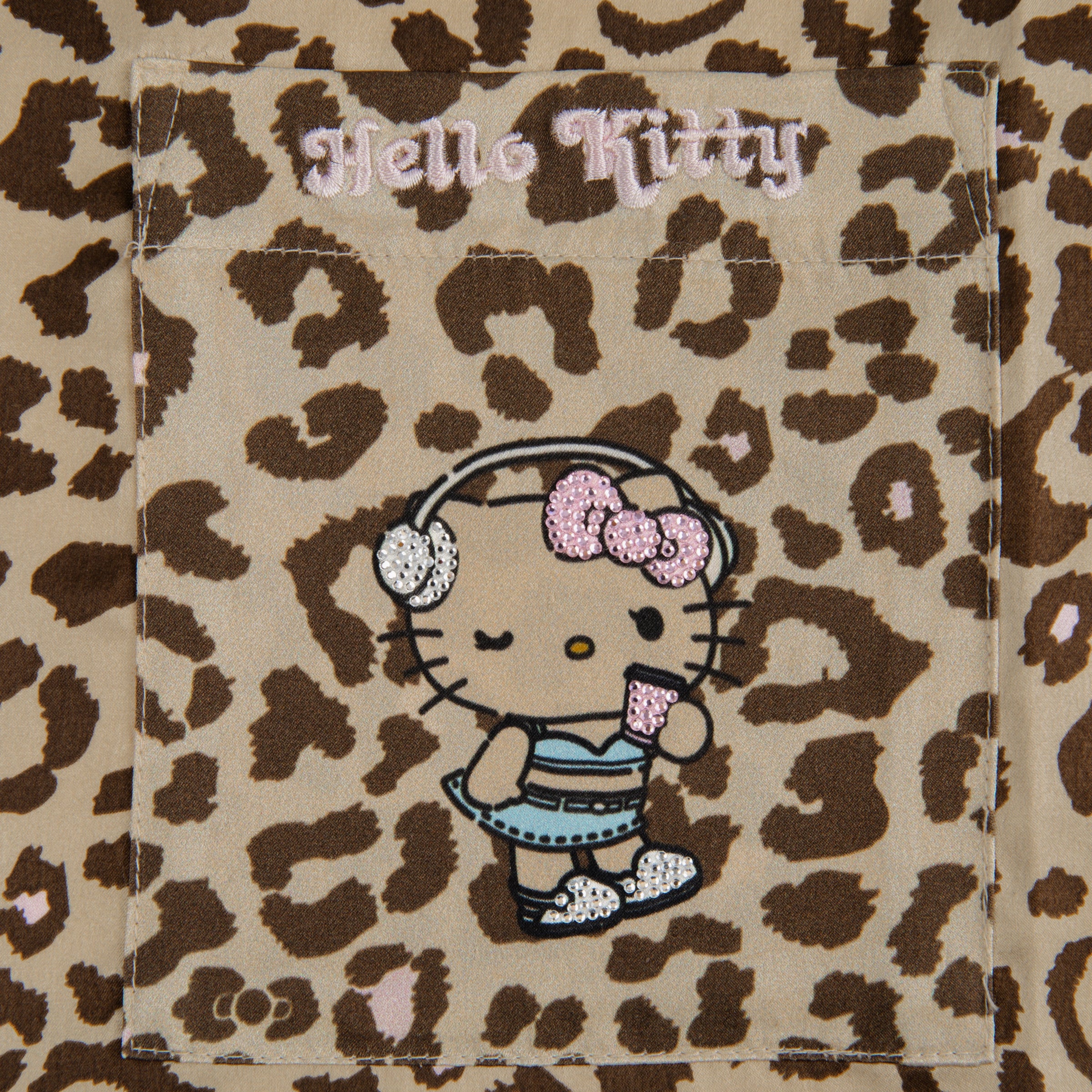 "Hello Kitty" Premium Heavy Mulberry Silk Loungewear Set – Leopard