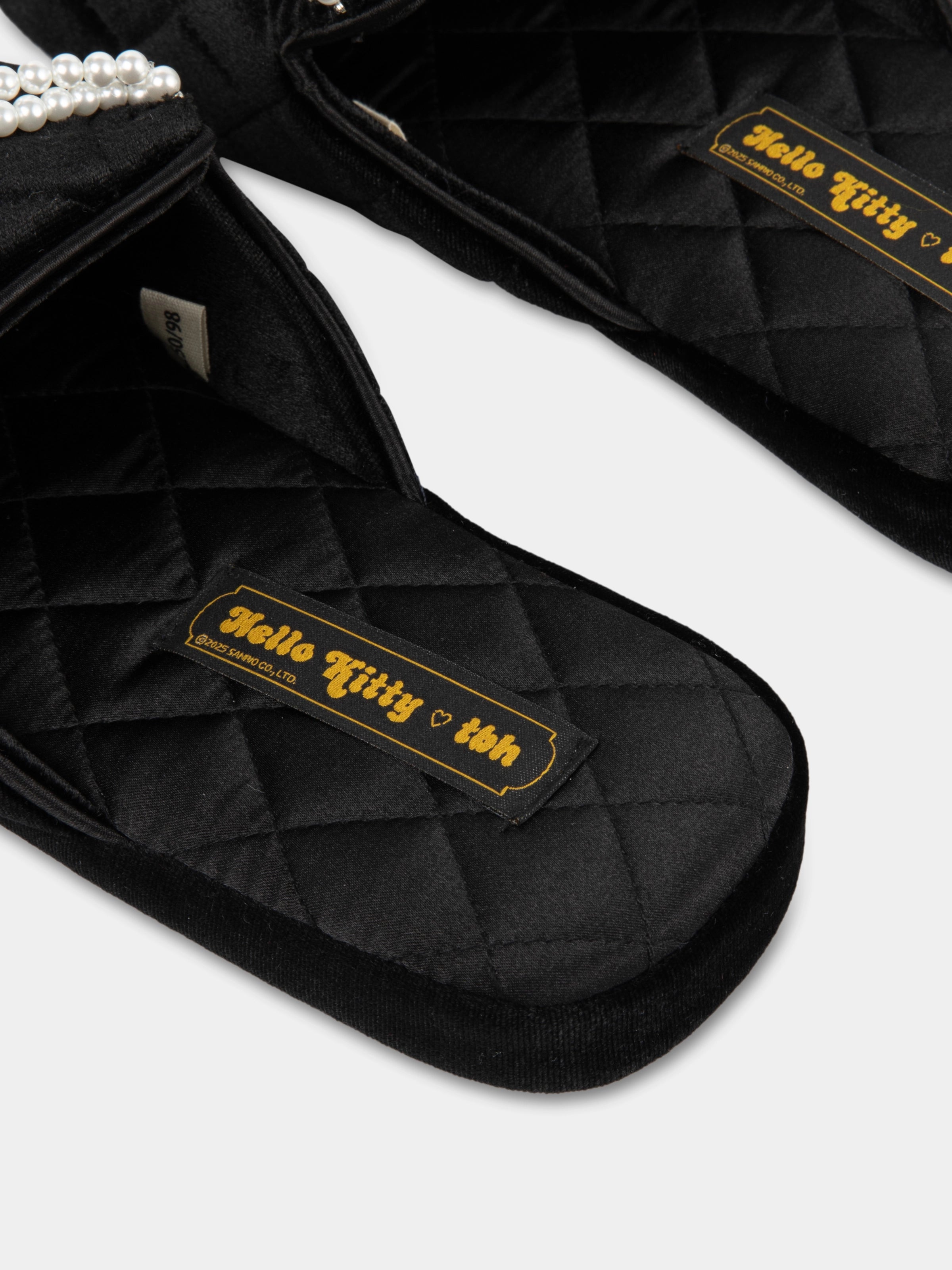"Hello Kitty" Velvet Embroidery Slippers Classic Black