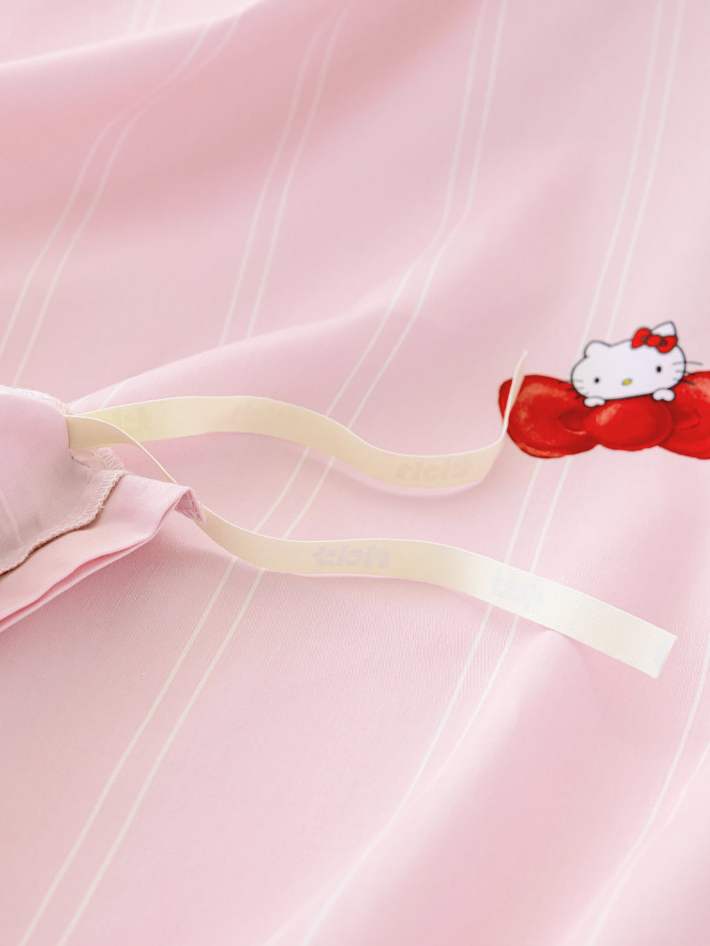 "Hello Kitty" Cotton Sateen Bedding Set – Sakura Pink