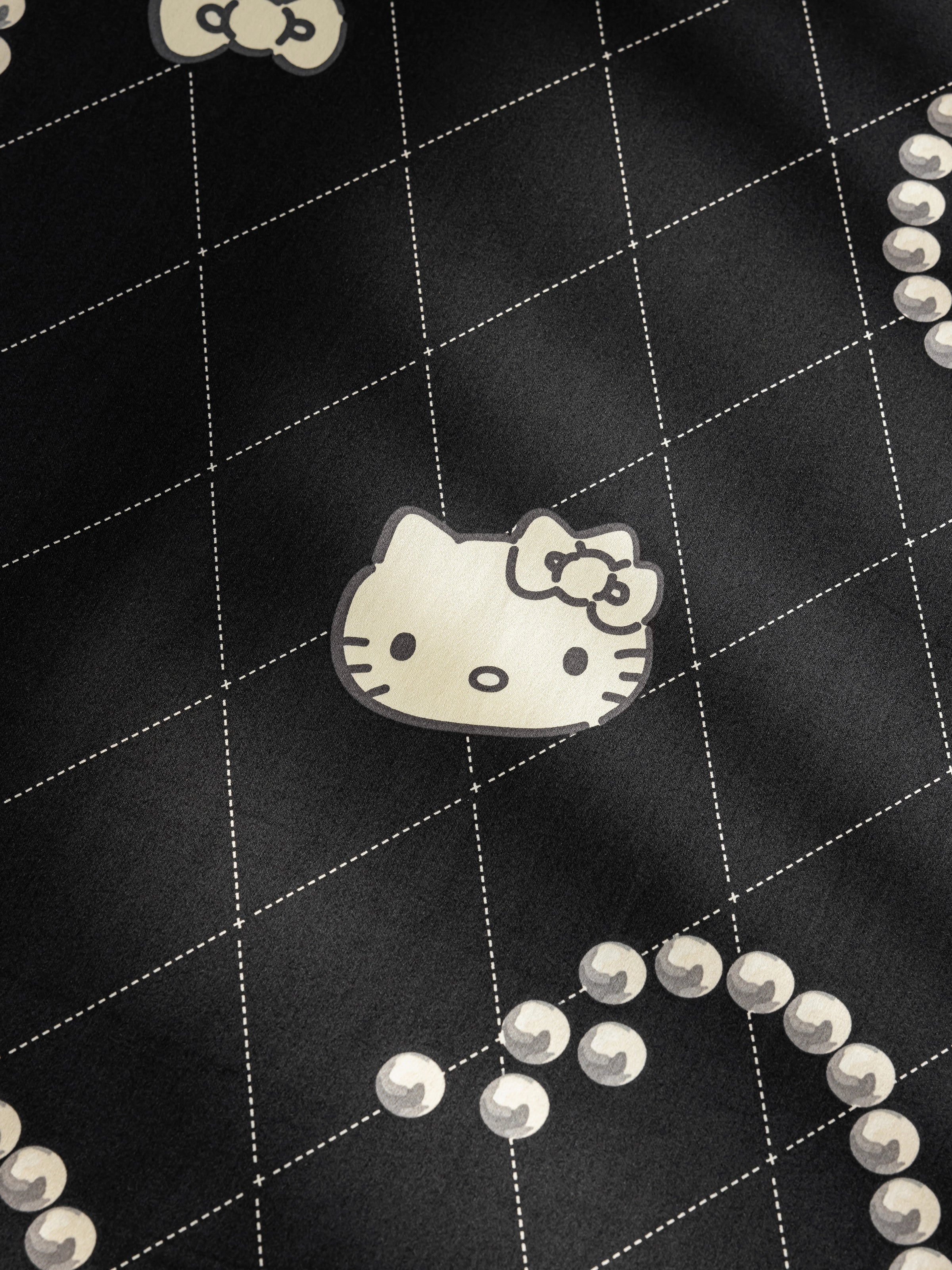 "Hello Kitty" 140S cotton sateen deluxe bedding Set Pearl necklace