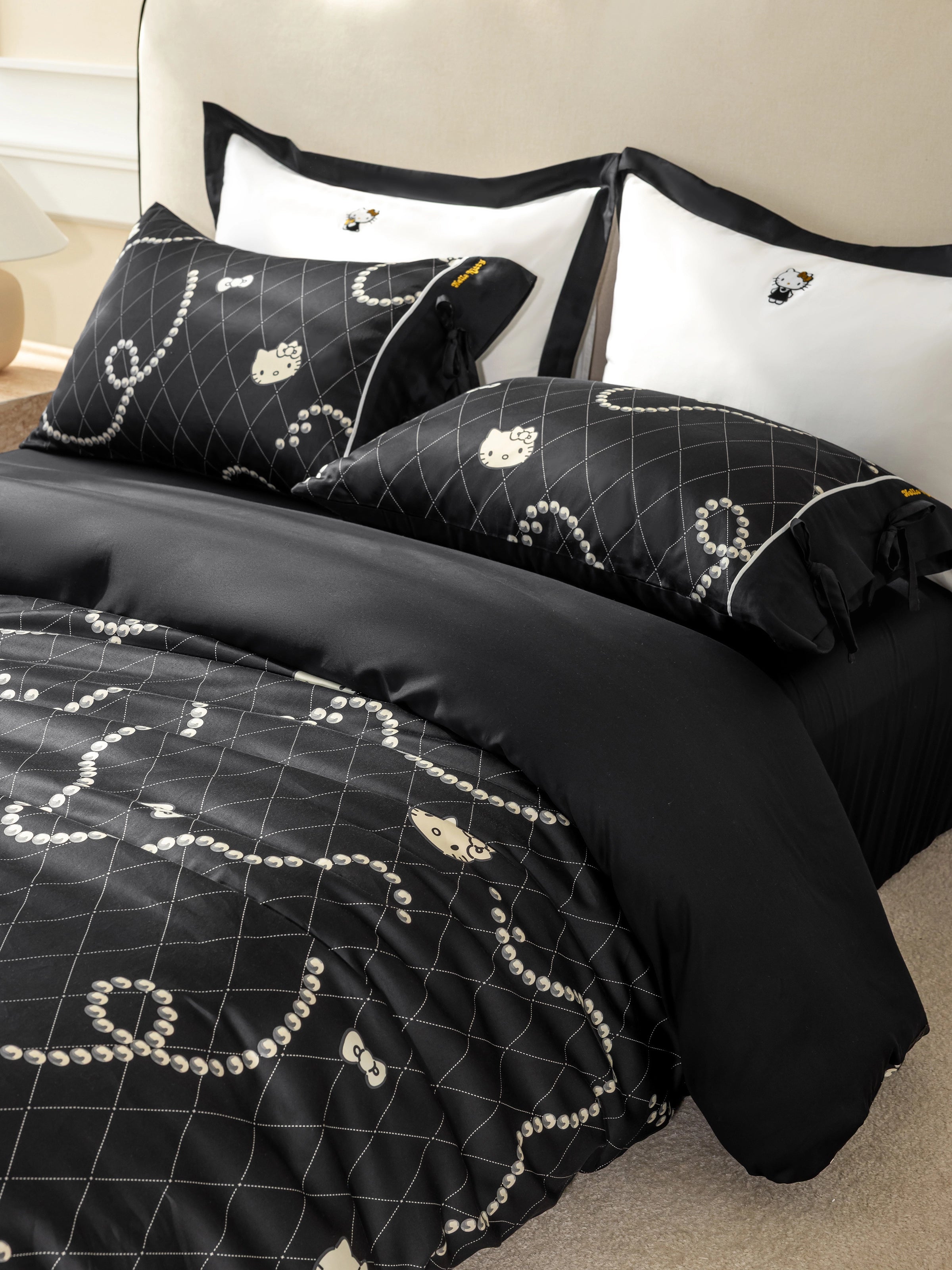 "Hello Kitty" 140S cotton sateen deluxe bedding Set Pearl necklace