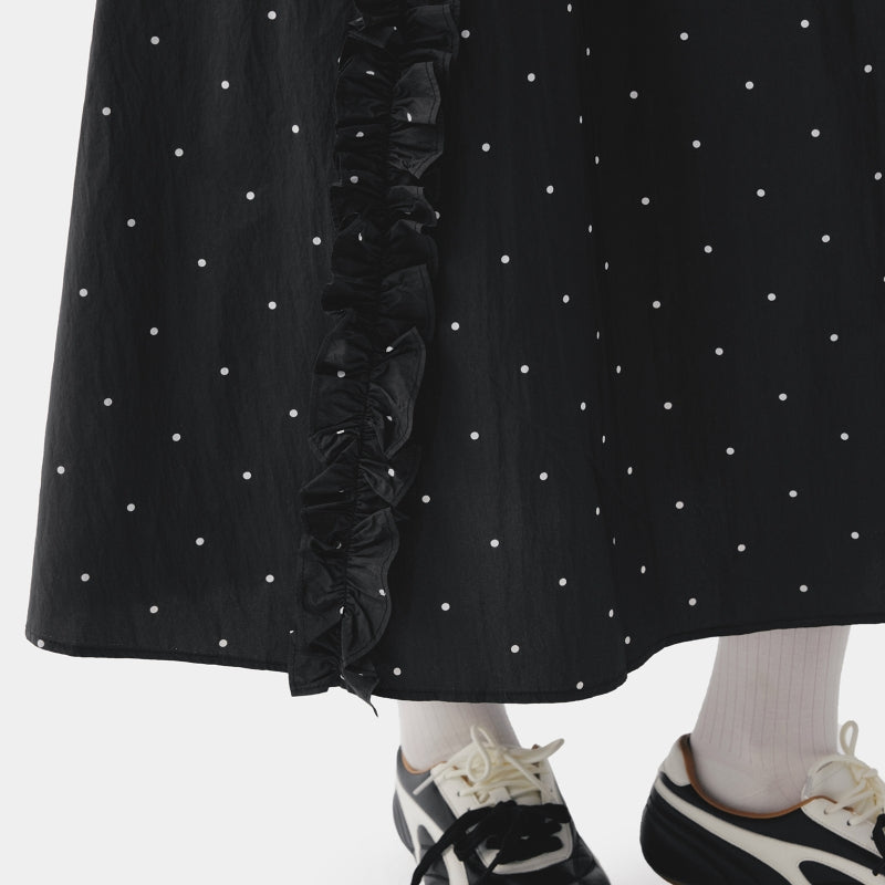 "Panda PomPom" Sun-pretective Outdoor Skirt Black Polka Dot