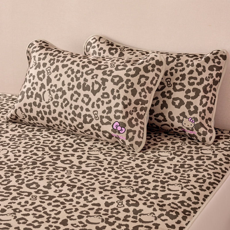 "Hello Kitty" Cooling Mat Set – Leopard