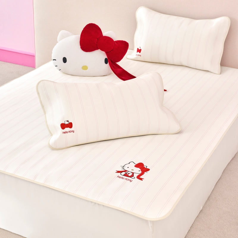 "Hello Kitty" Cooling Mat Set – Cream Pink