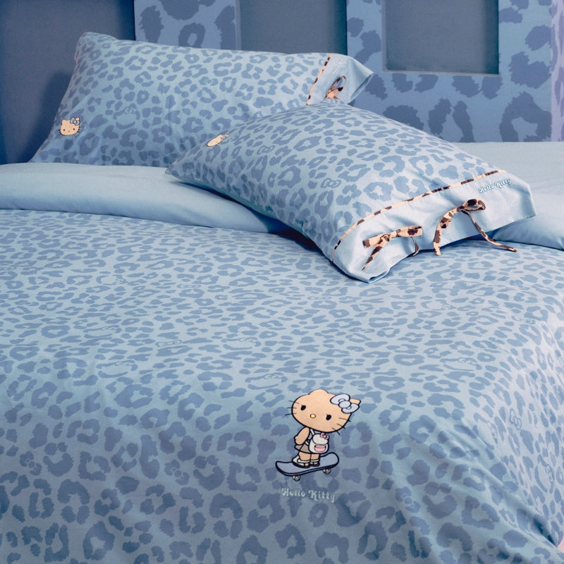 "Hello Kitty" Cotton Sateen Bedding Set – Denim Leopard