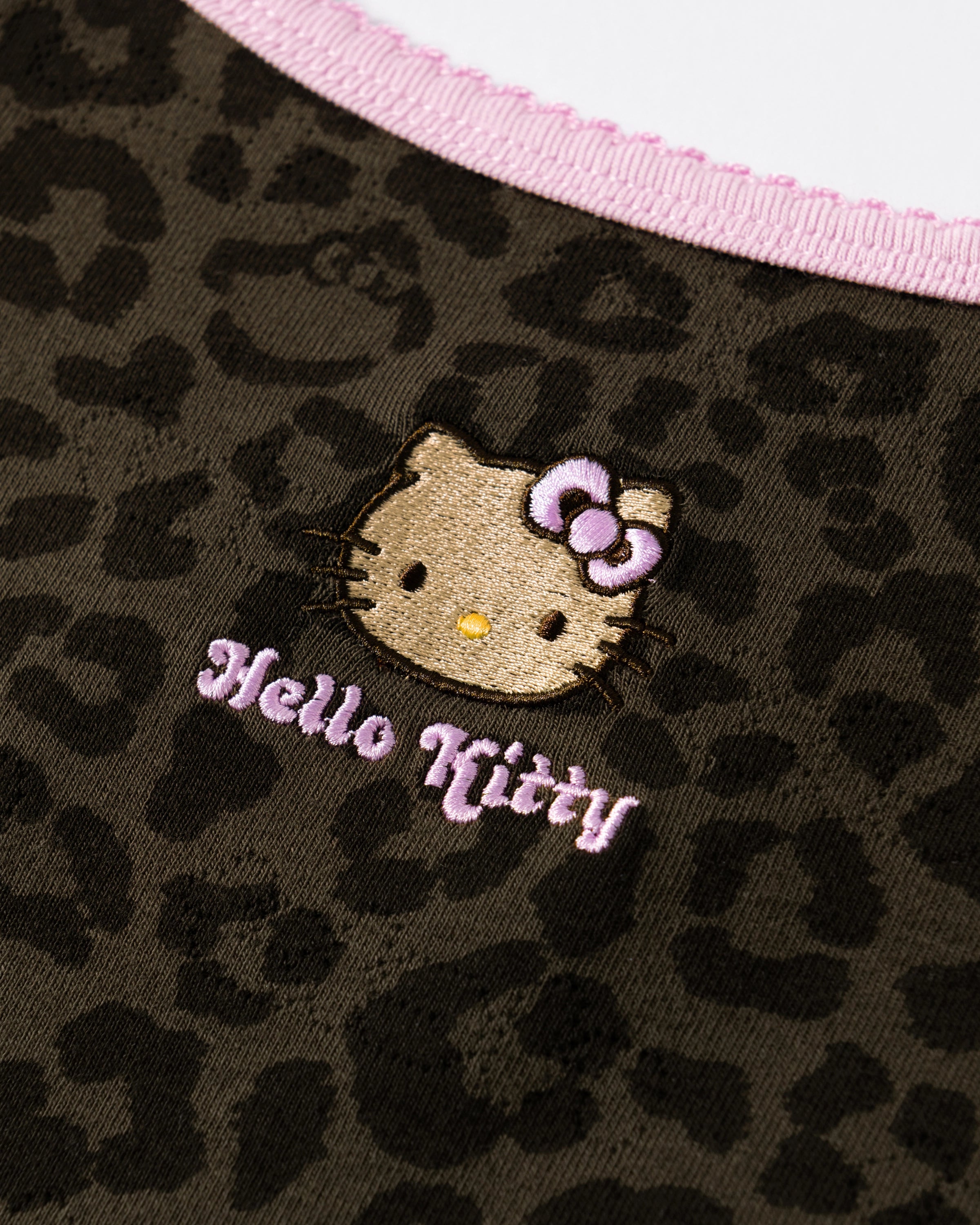 "Hello Kitty" Jersey Rib Jacquard Spaghetti Strap Nightgown – Choco