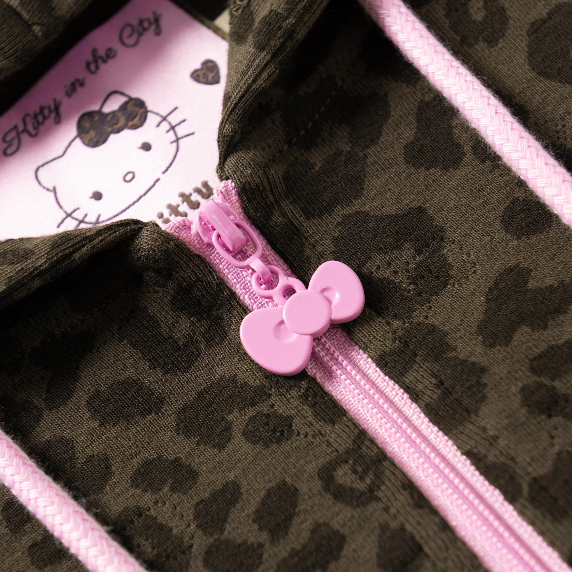 "Hello Kitty" Jersey Rib Jacquard Zip-up Hoodie Choco
