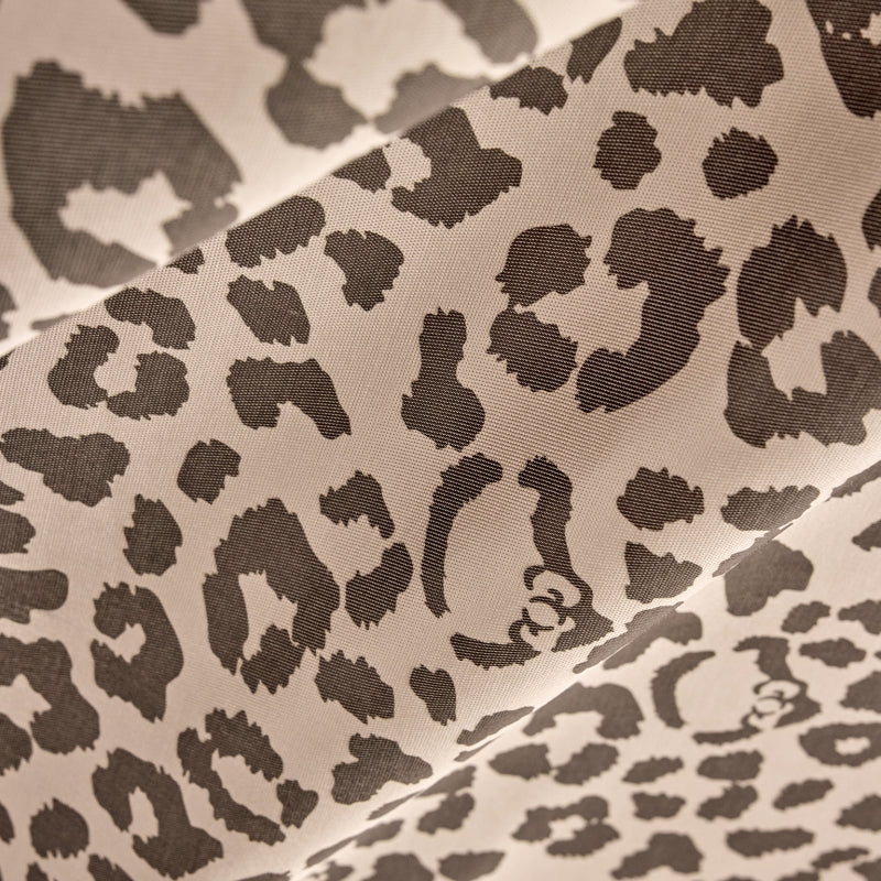 "Hello Kitty" Cooling Mat Set – Leopard