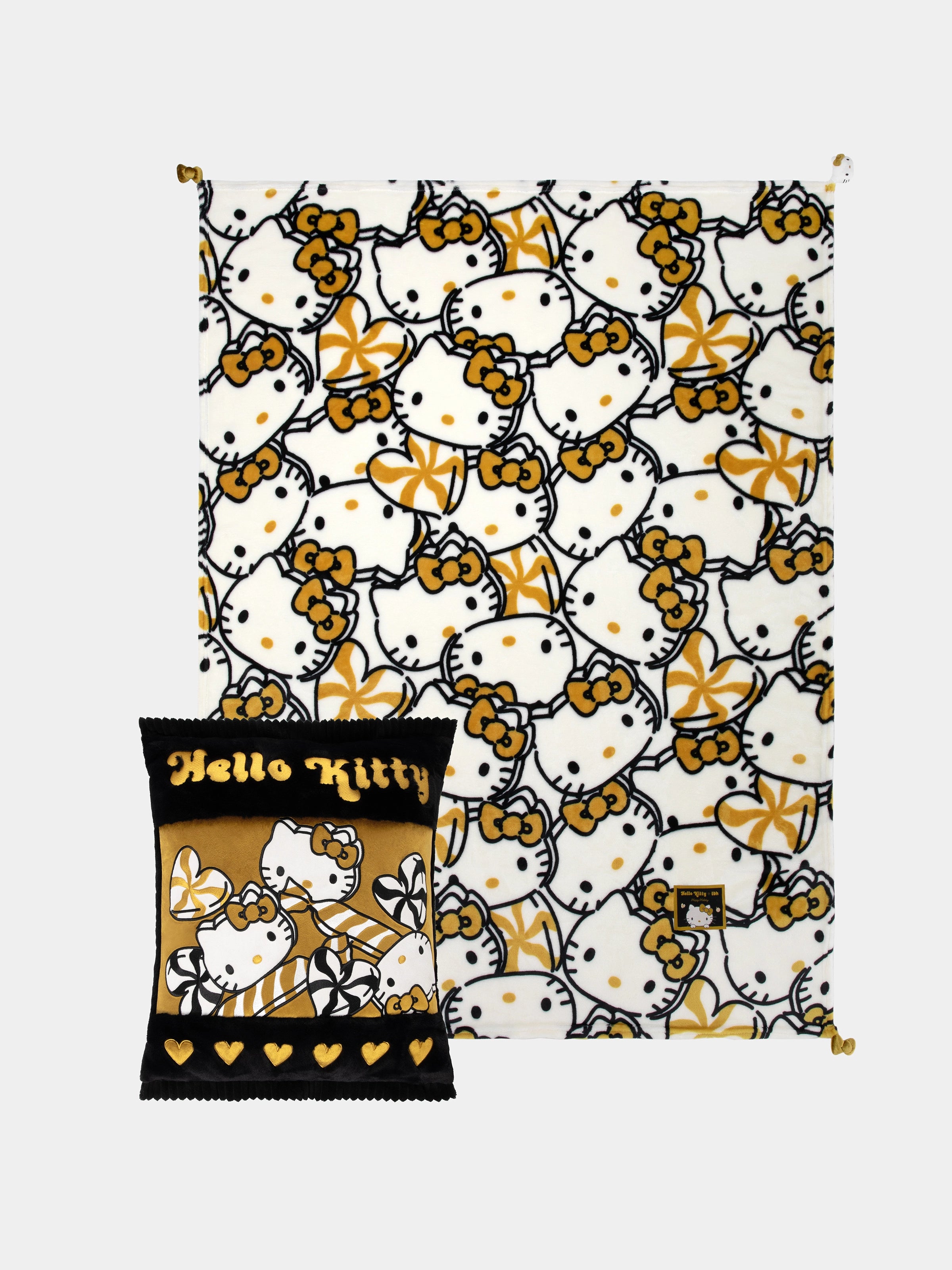 "Hello Kitty" Cushion & Flannel Blanket sets Candy Pattern