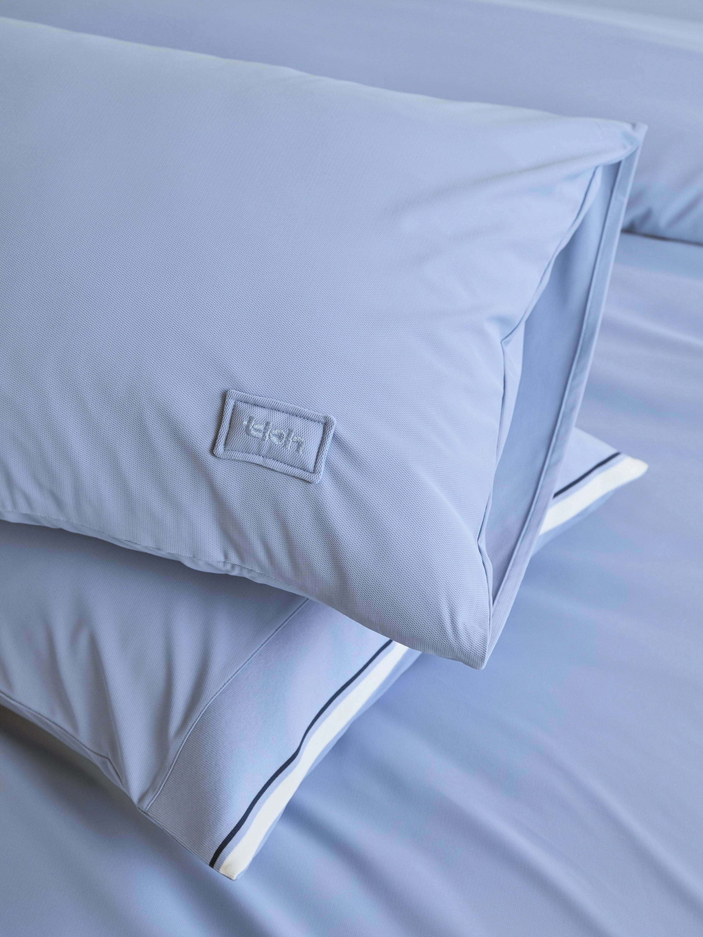 Air-Knit Cooling Jacquard Bedding Set – Sea Breeze Blue