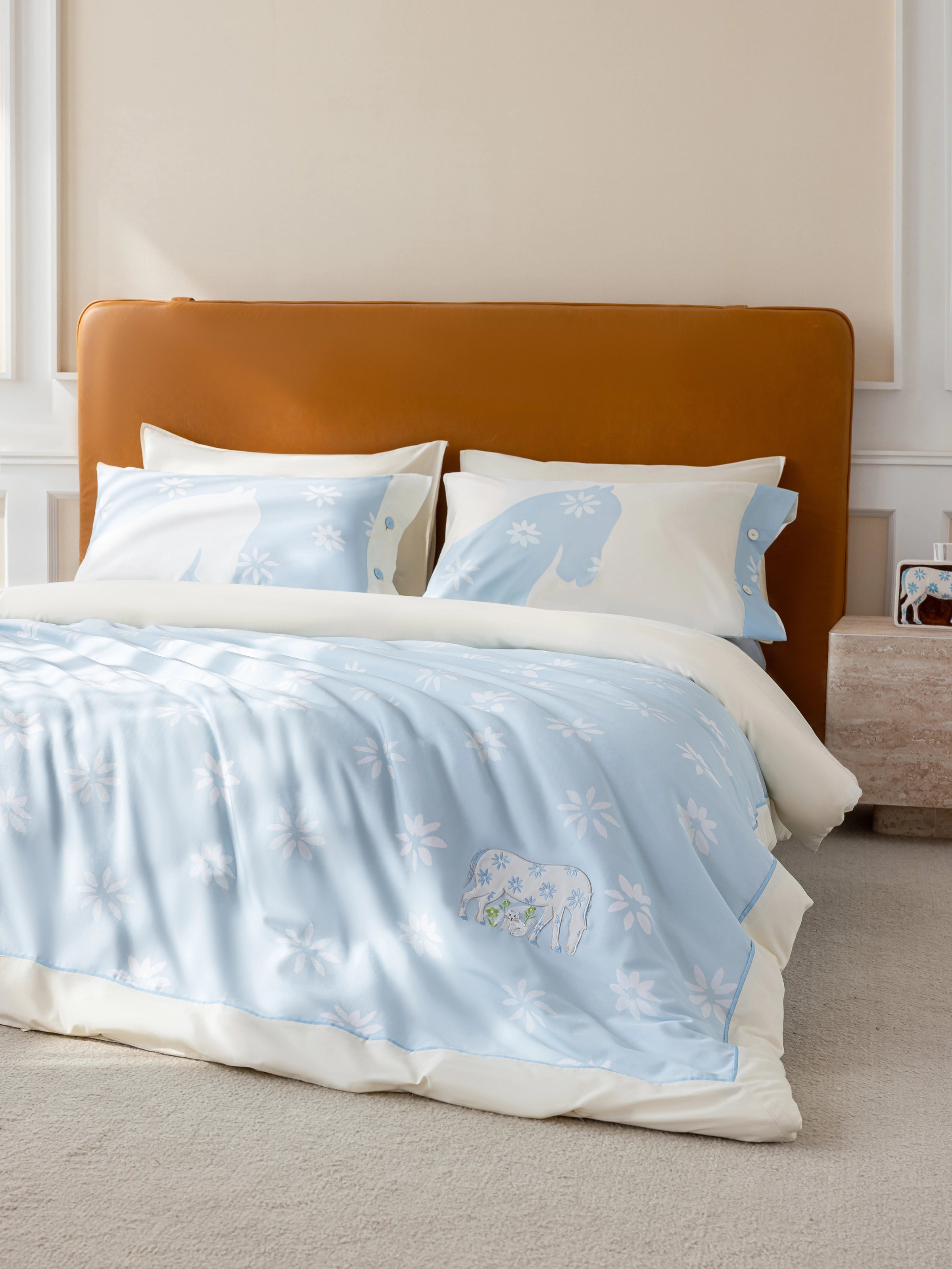 "Year of the Horse" Cotton Satin Bedding Set – Little Floral Horse