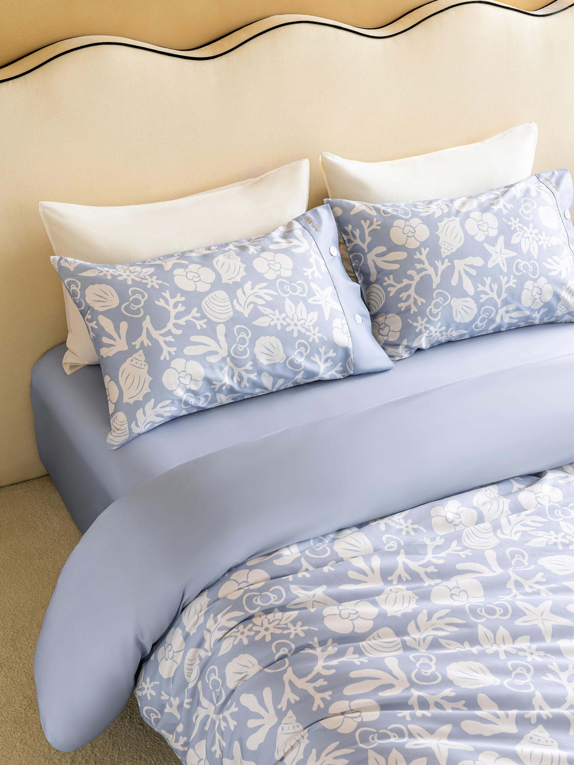 "Hello Kitty" Cotton Sateen Printed Bedding Set – Breezy Blue