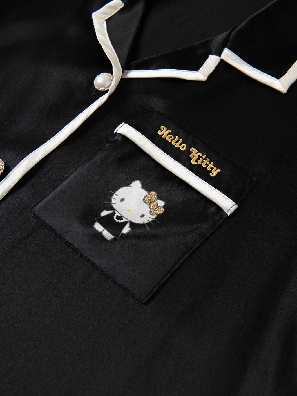 "Hello Kitty" Premium Heavy Mulberry Silk Loungewear Set – Classic Black