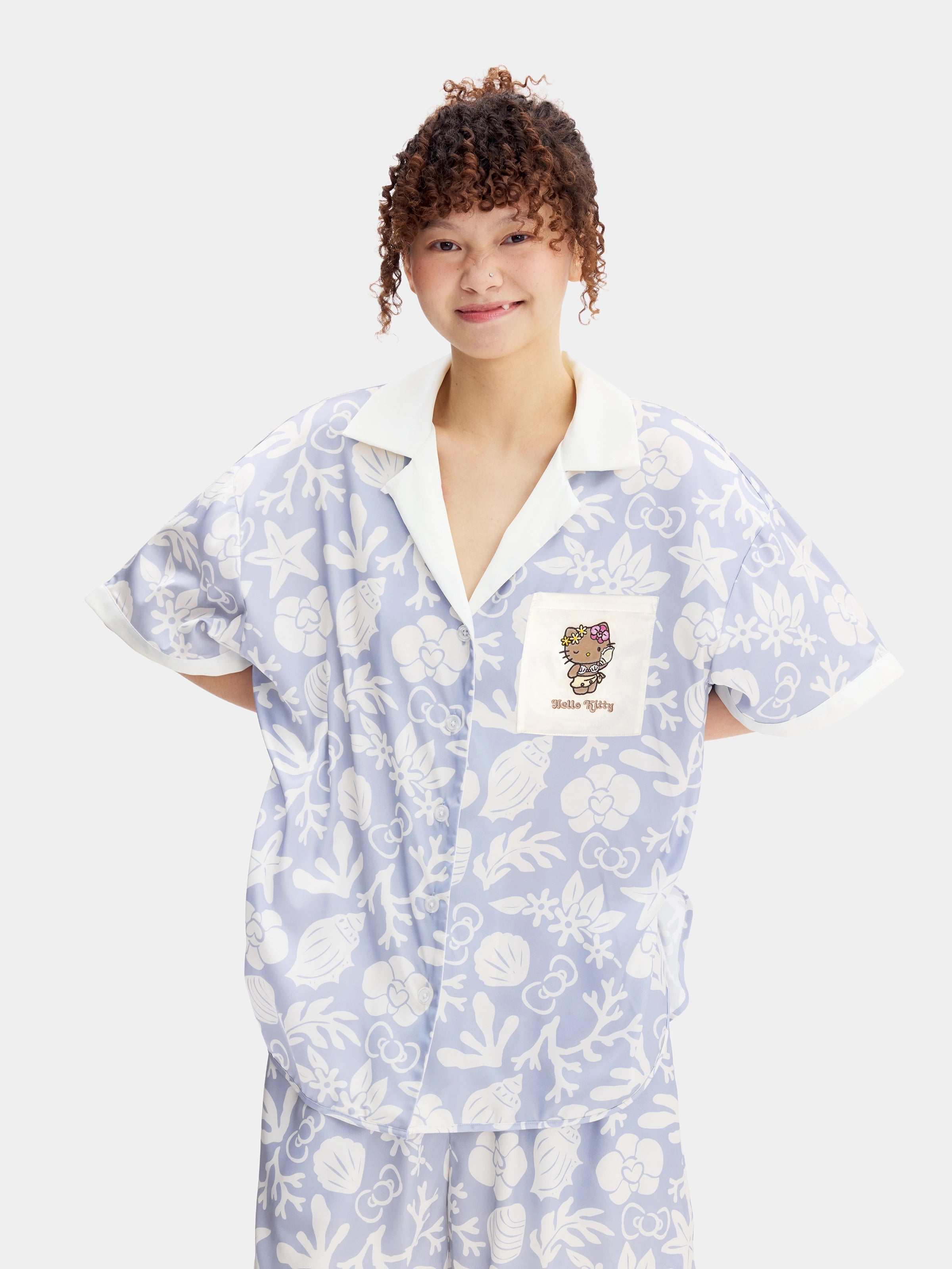 "Hello Kitty" Satin Loungewear Set Short Sleeve & Shorts – Breezy Blue