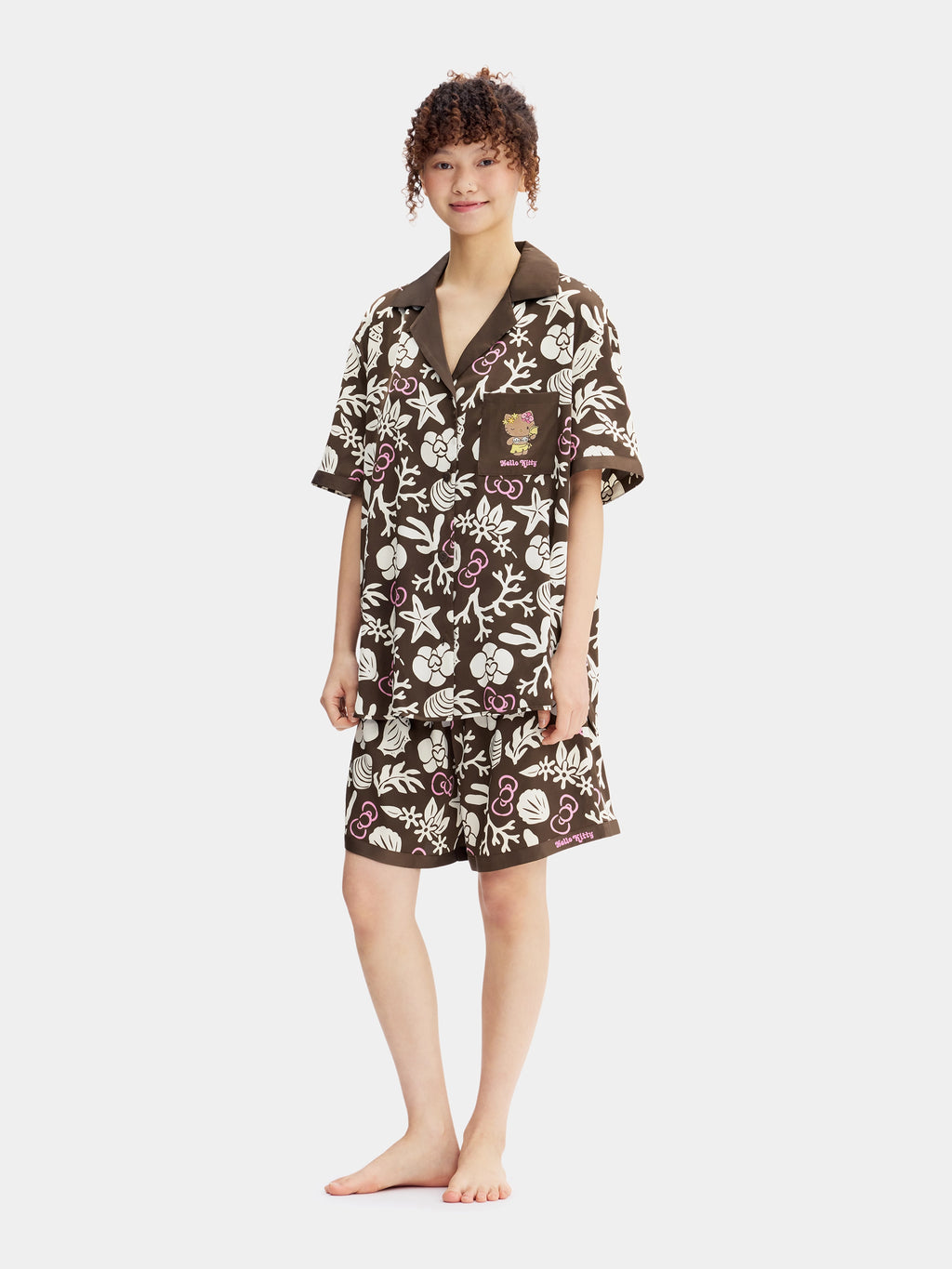 "Hello Kitty" Satin Loungewear Set Short Sleeve & Shorts – Coconut Brown