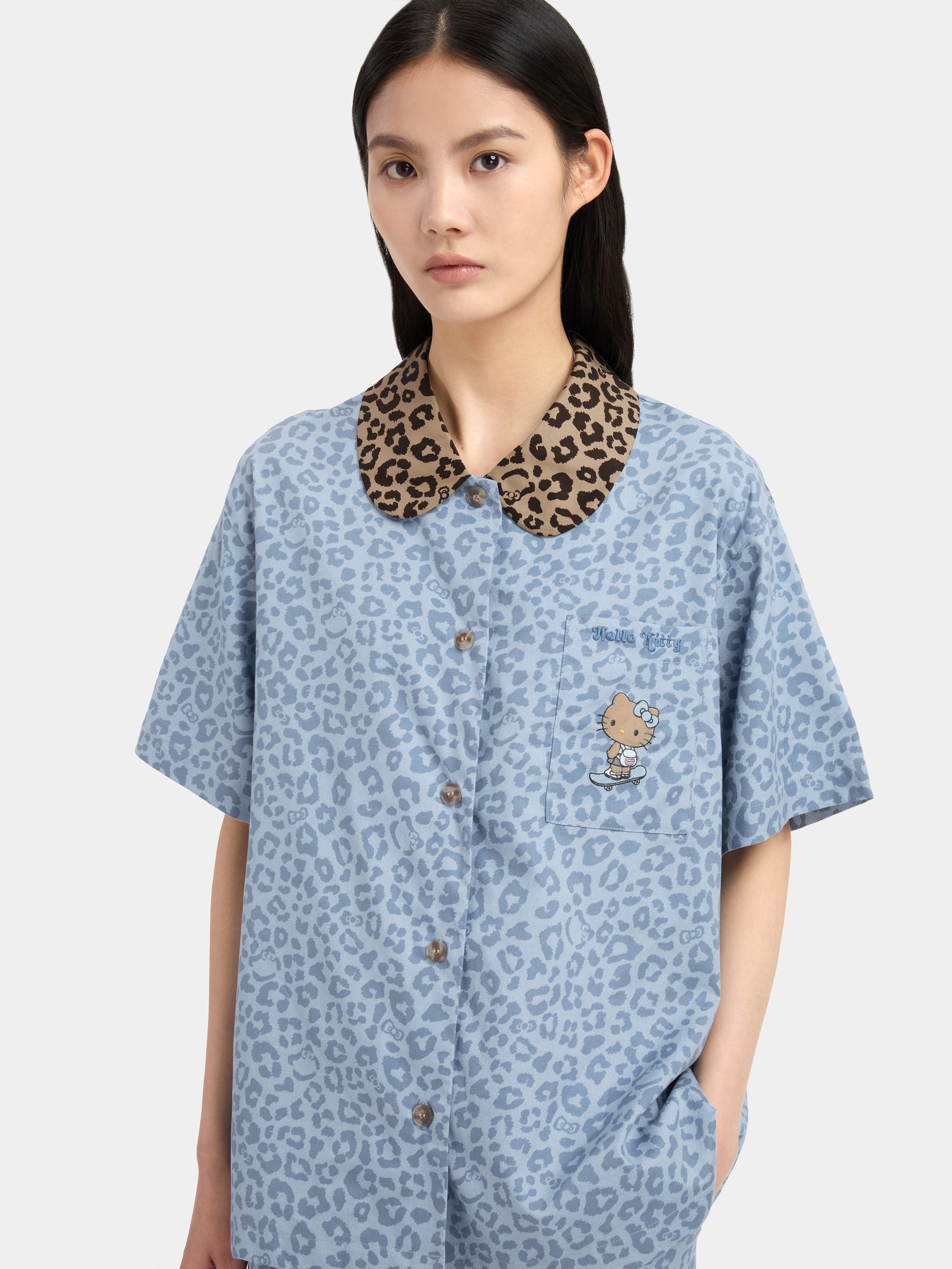 "Hello Kitty" Tencel Cotton Blend Loungewear Set Short Sleeve & Pants – Denim Leopard