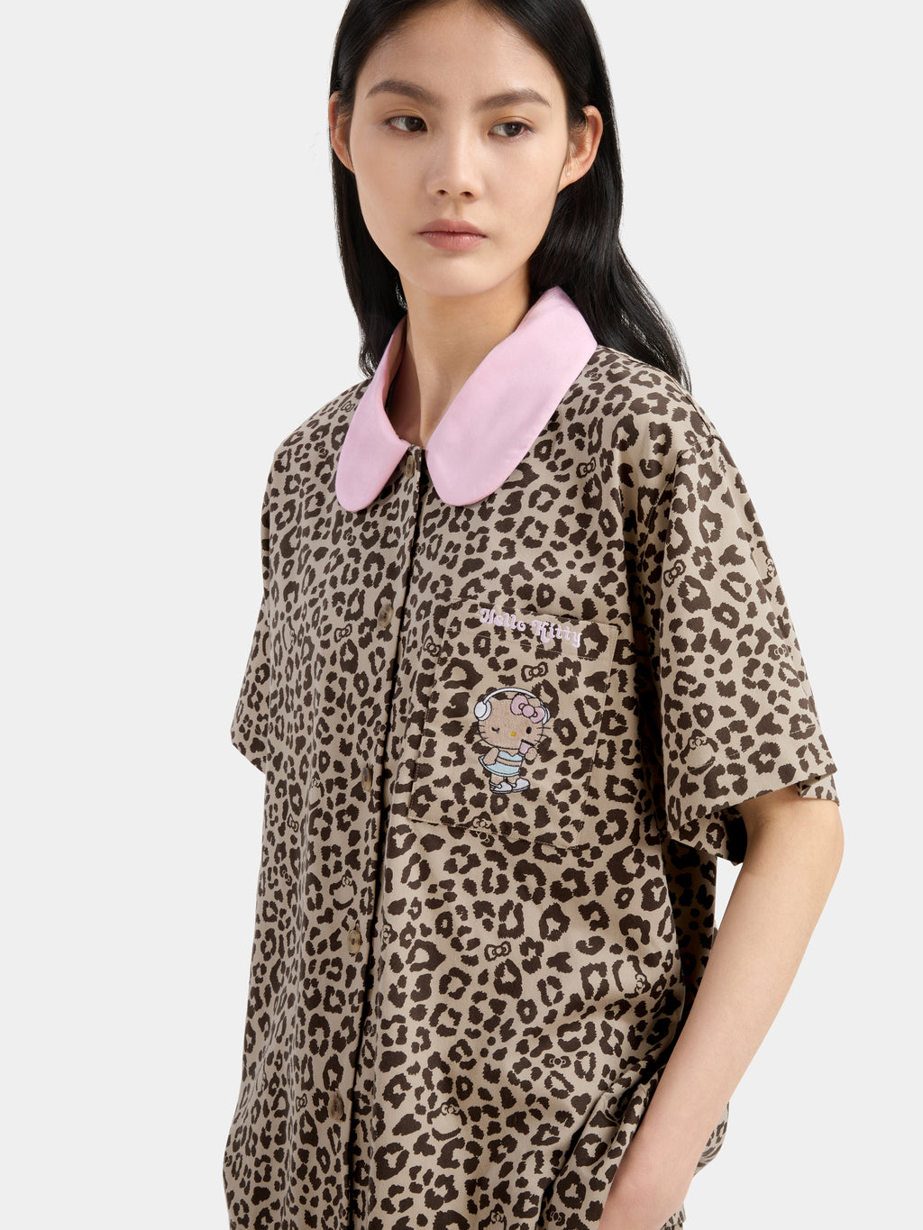 "Hello Kitty" Tencel Cotton Blend Loungewear Set Short Sleeve & Pants – Leopard