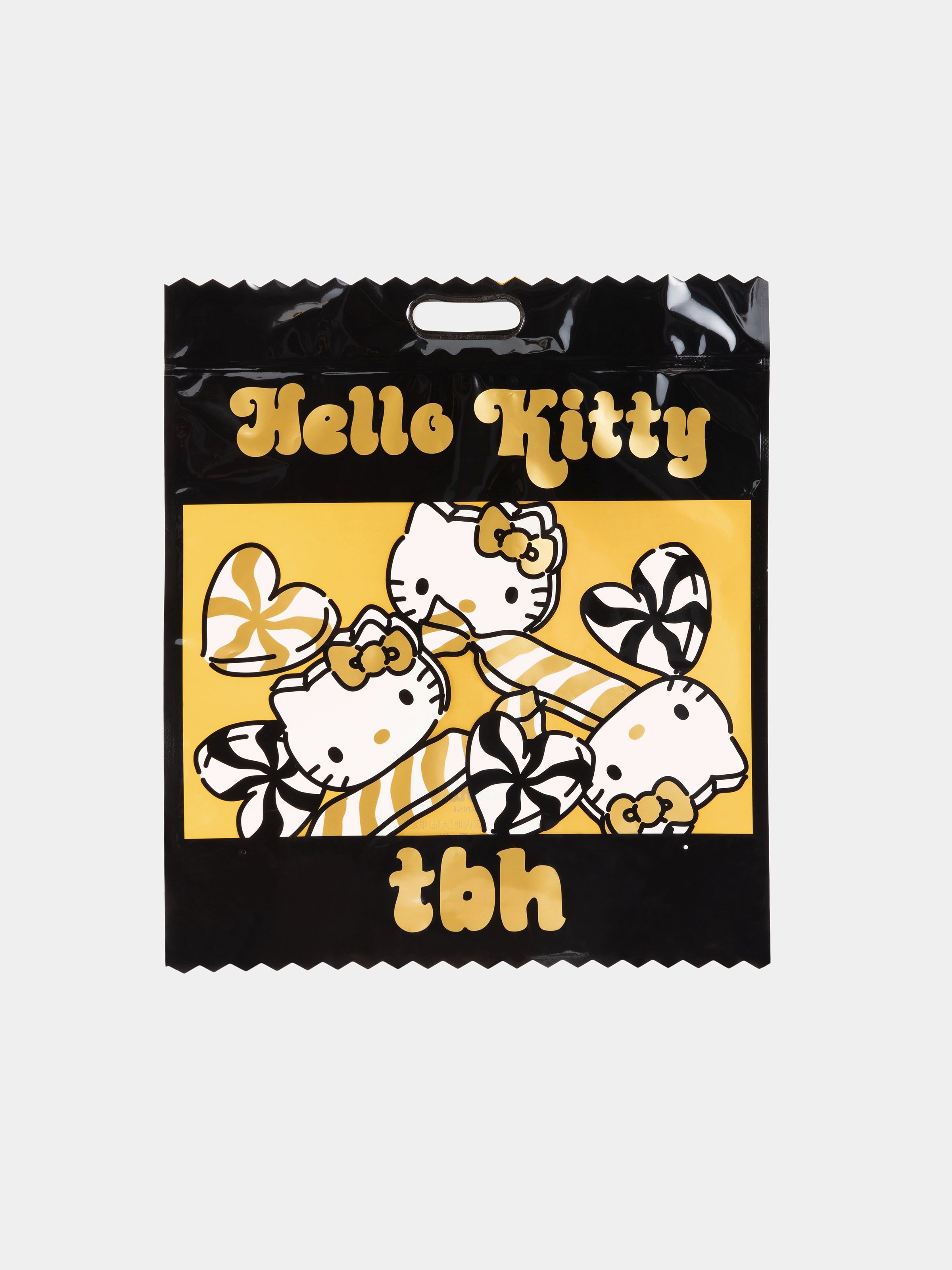 "Hello Kitty" Tencel Cotton Blend Loungewear Set Short Sleeve – Pearl Necklace