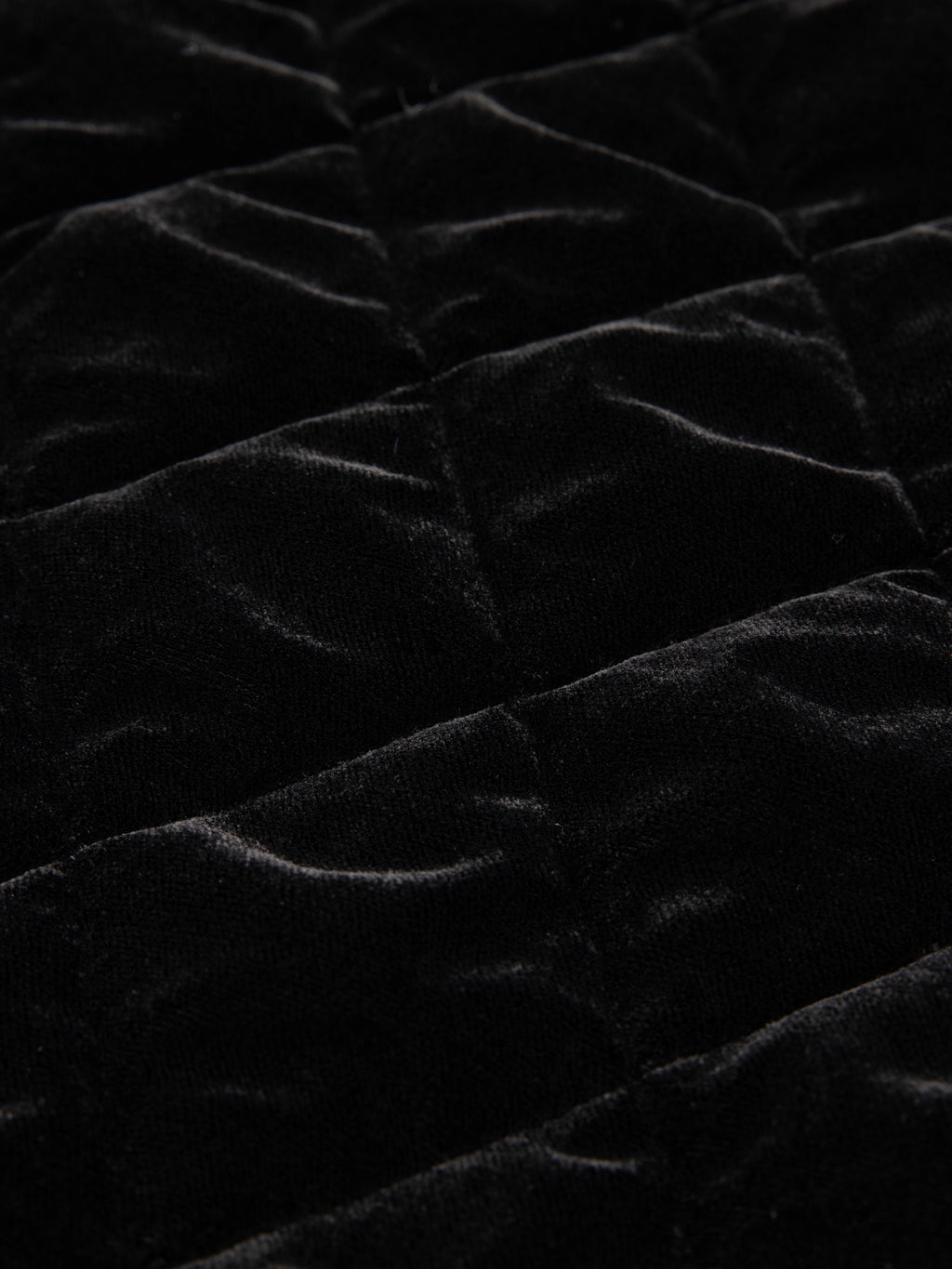 "Hello Kitty" Velvet Coverlet Candy Shop